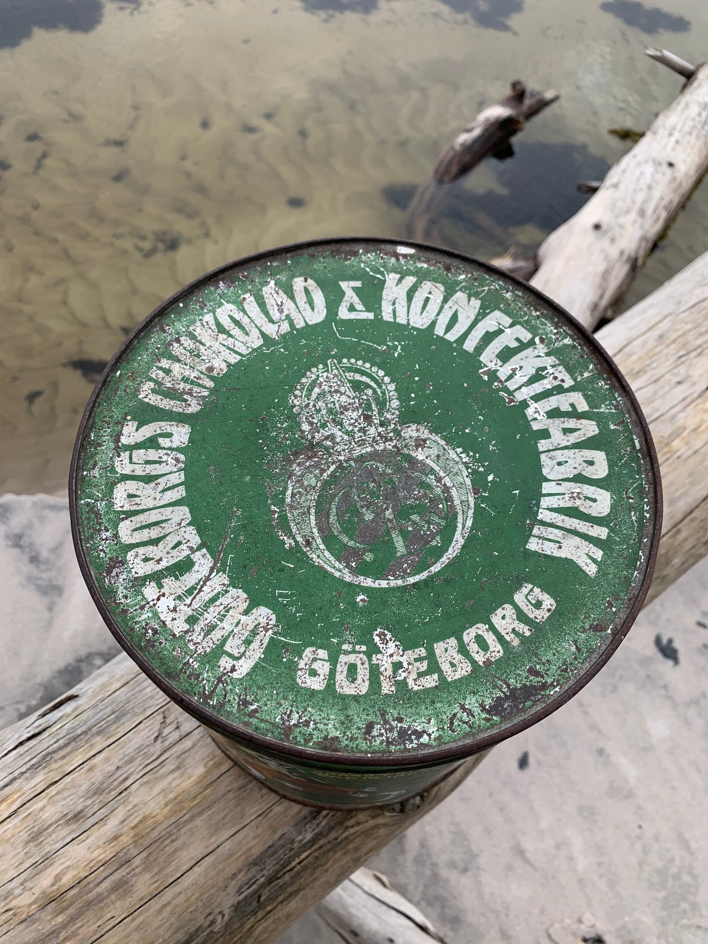Große schöne Dose aus Göteborg