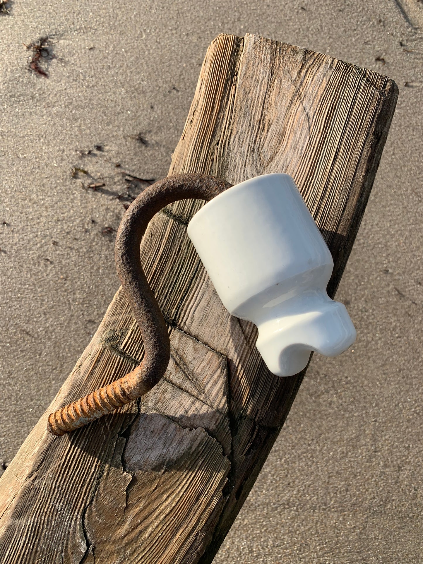 Glocke aus Porzellan