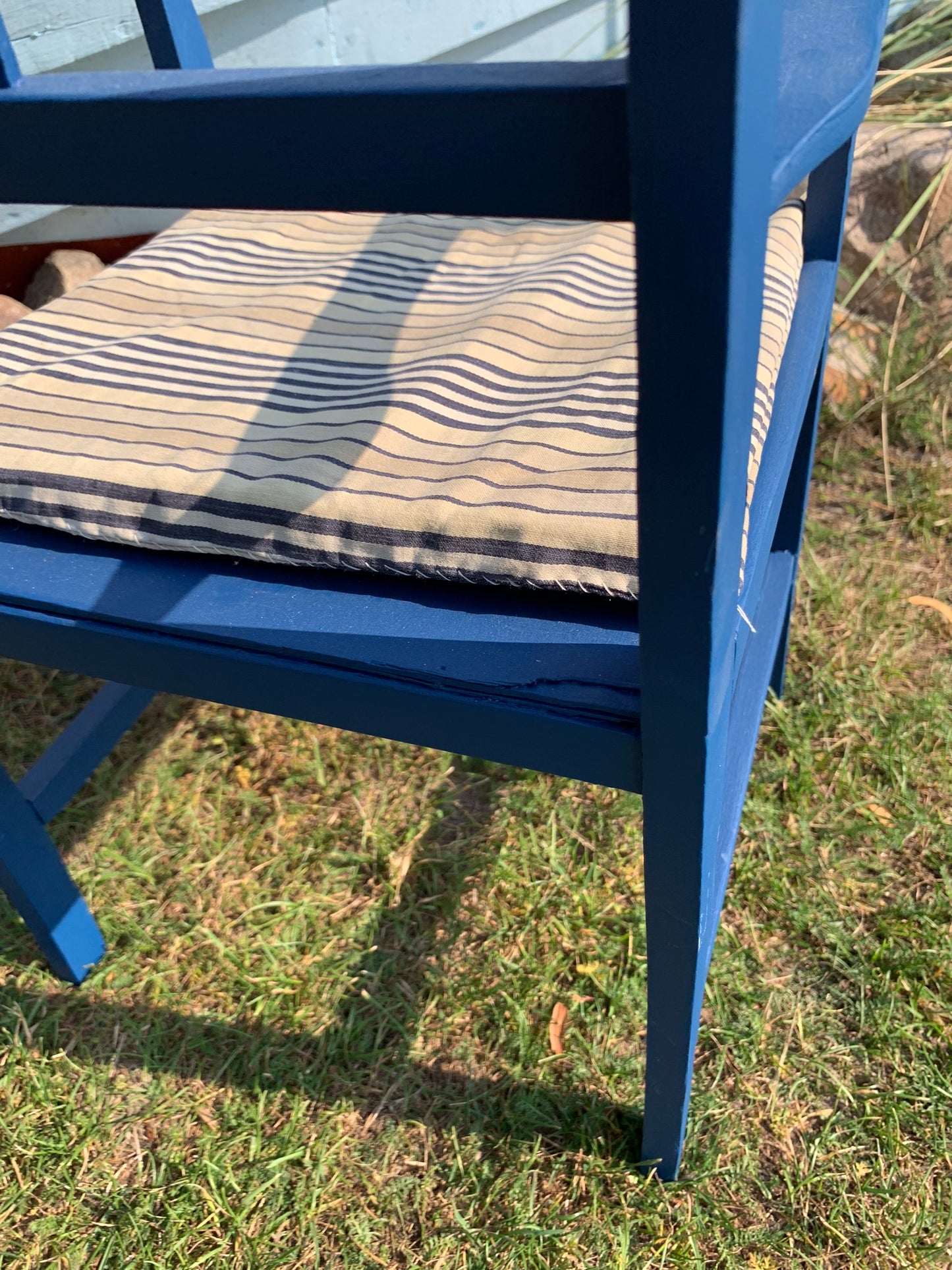 Kaare klint Kinderstuhl in Blau mit Kissen