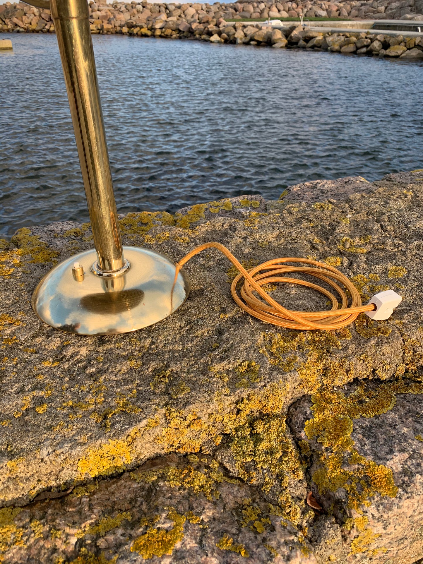 Egon Hillebrand in Messing mit Schwenkarm