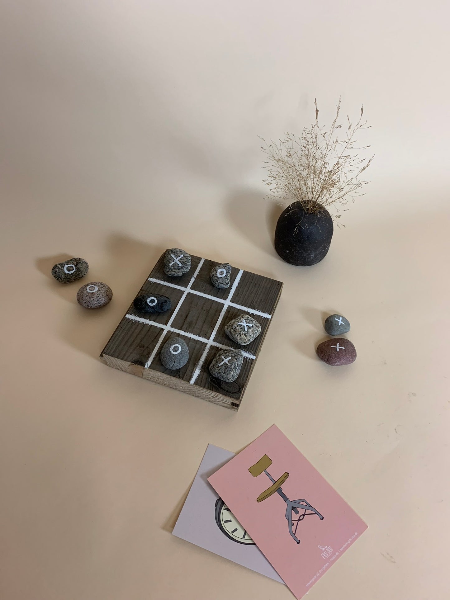 Kreuz- und Ballspiel in einer rohen und natürlichen Version