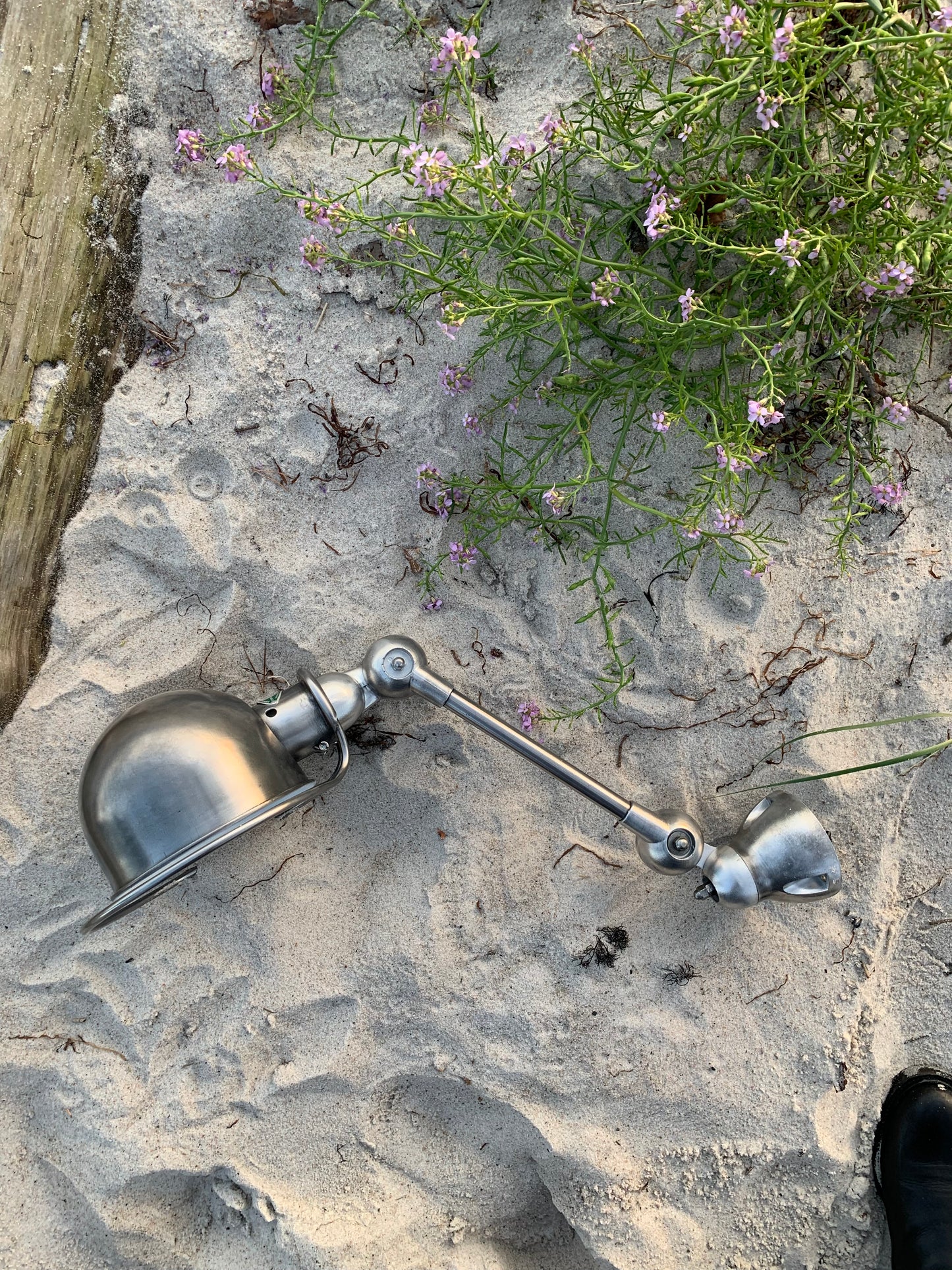 Schöne Jieldé-Lampe mit einem Arm