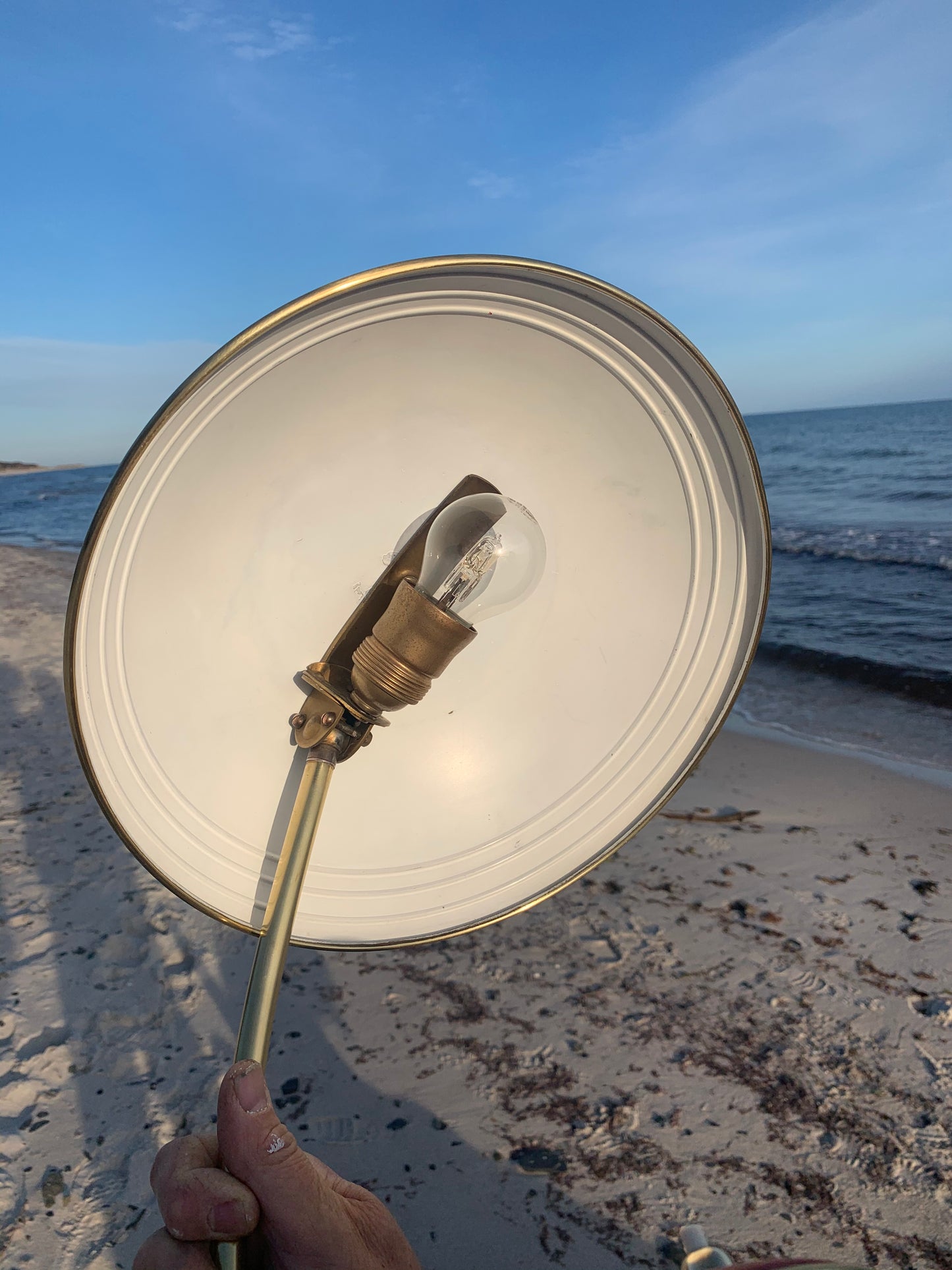 Helo Tischlampe - Rot/Messing