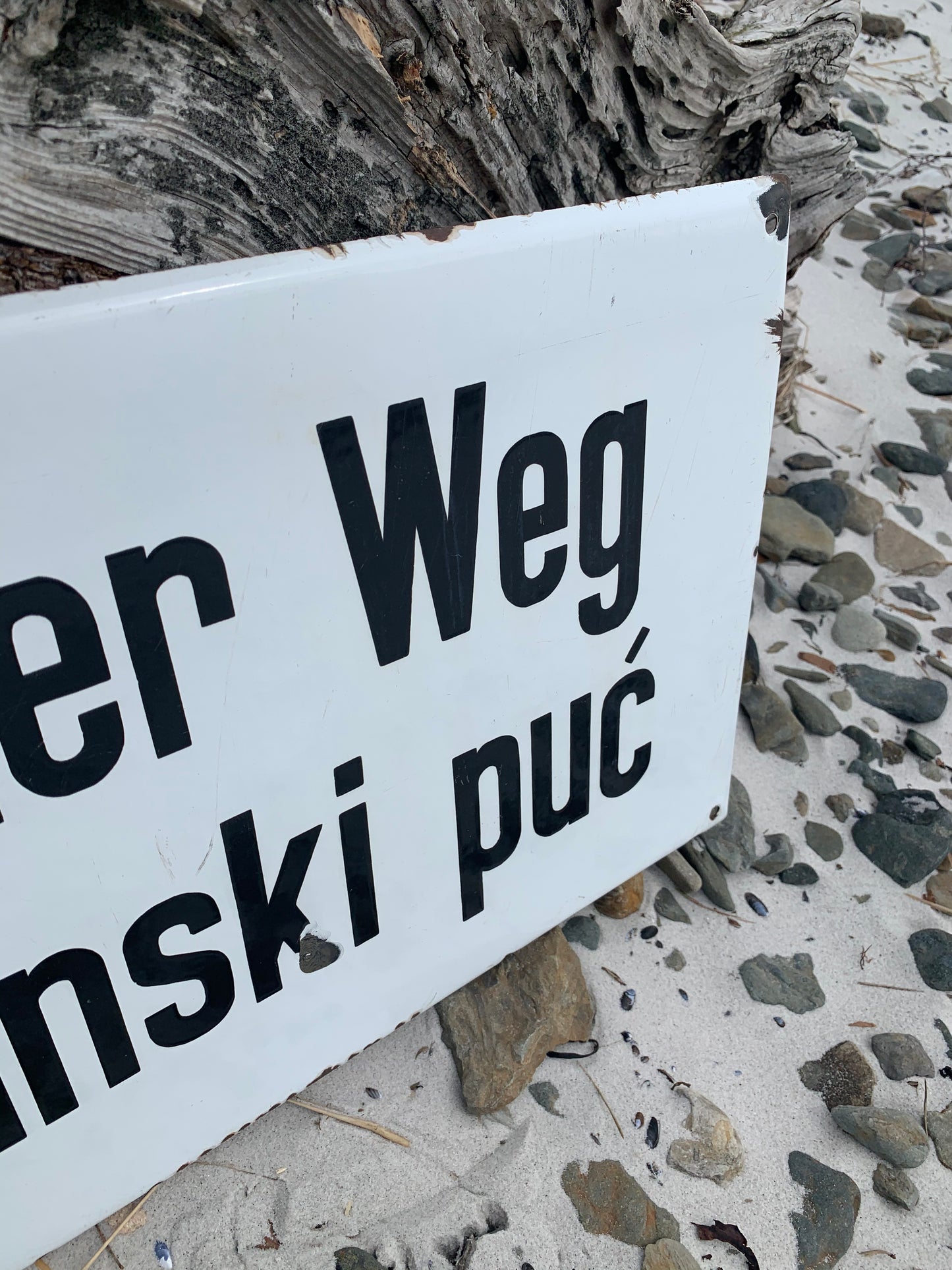 Großes Emailschild
