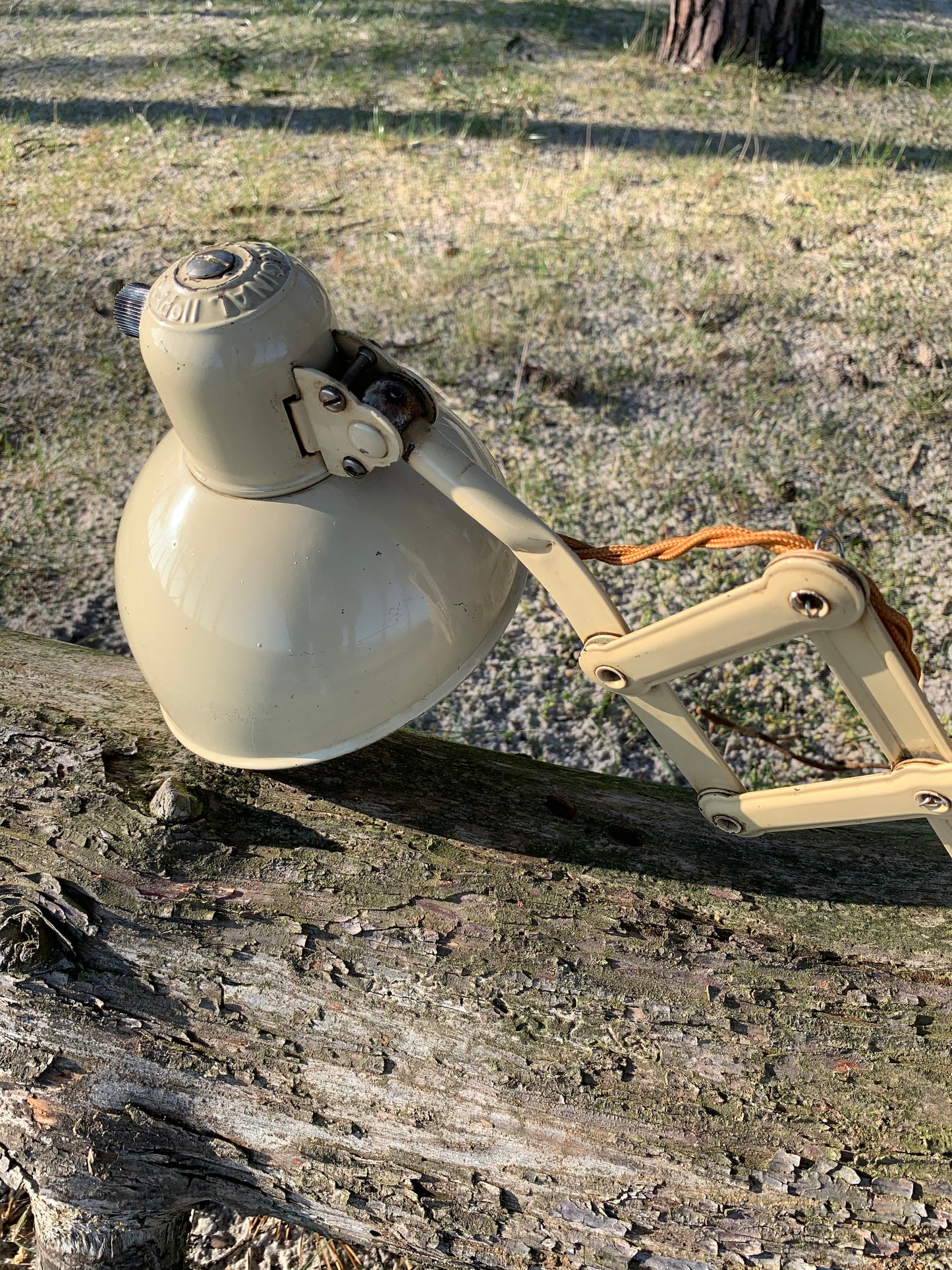 Kaiser Idell 6718 Scherenlampe