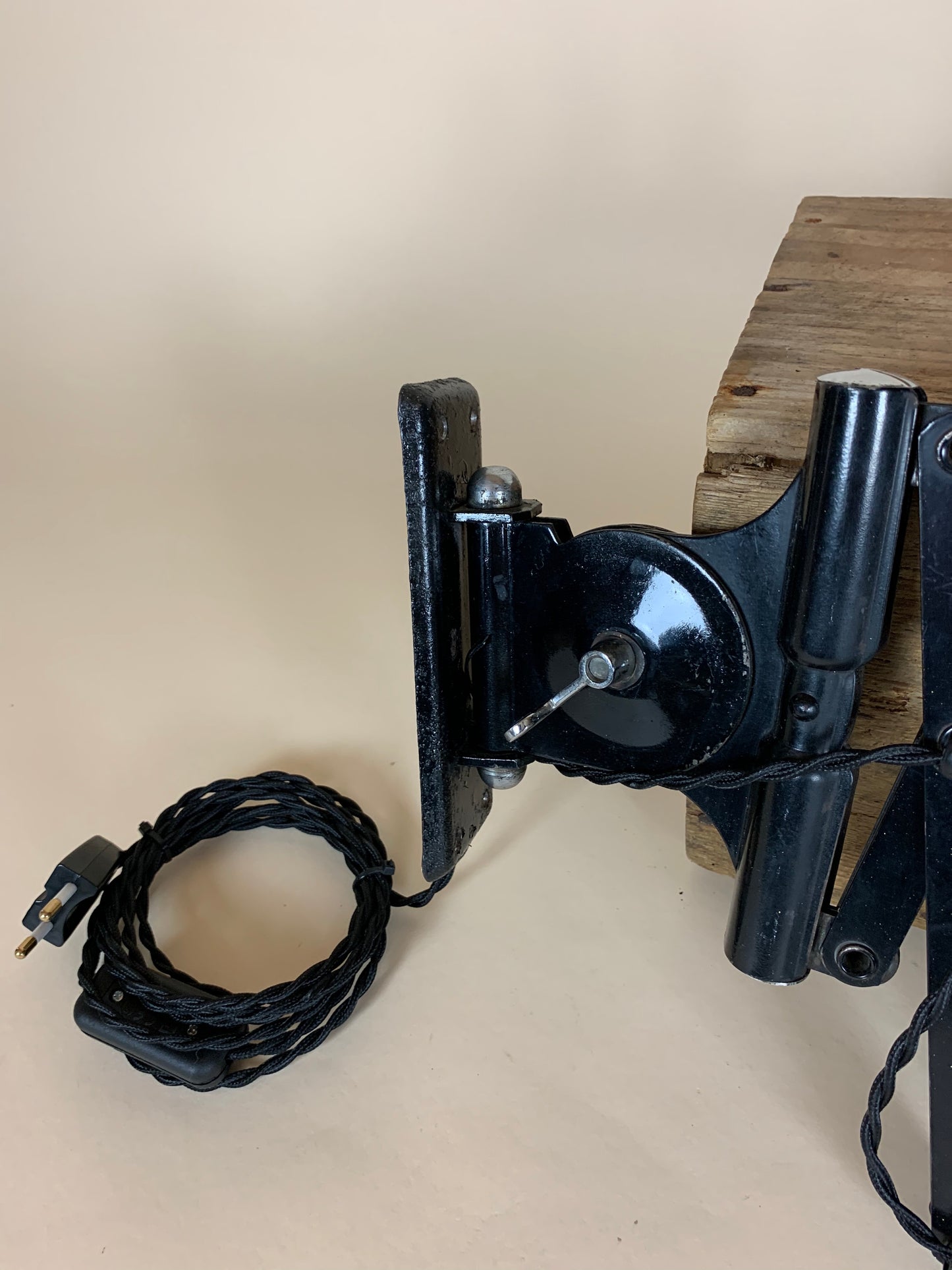 Kaiser Idell 6718 - Scherenlampe