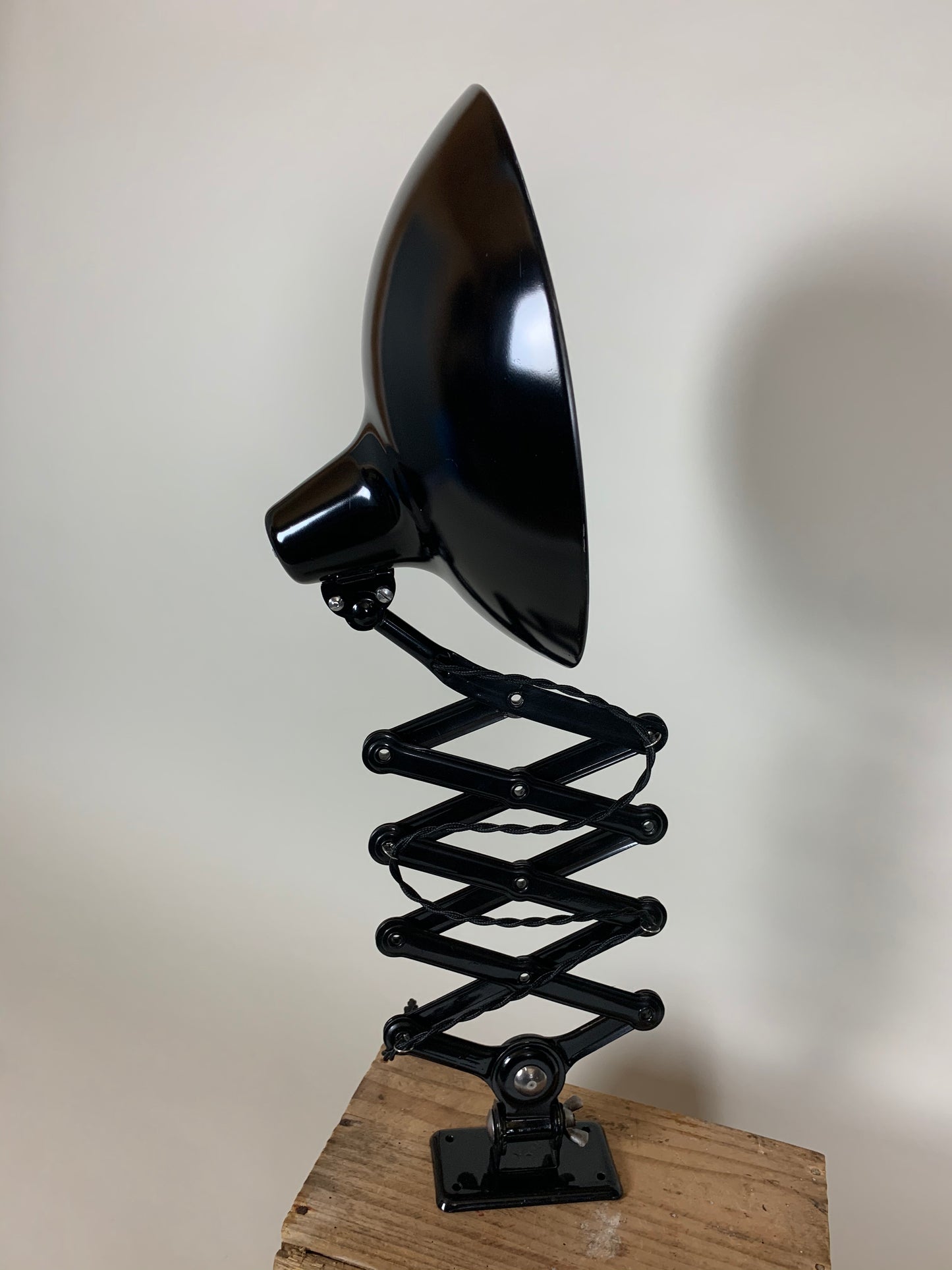 Kaiser Idell 6719 Scherenlampe - Schwarz