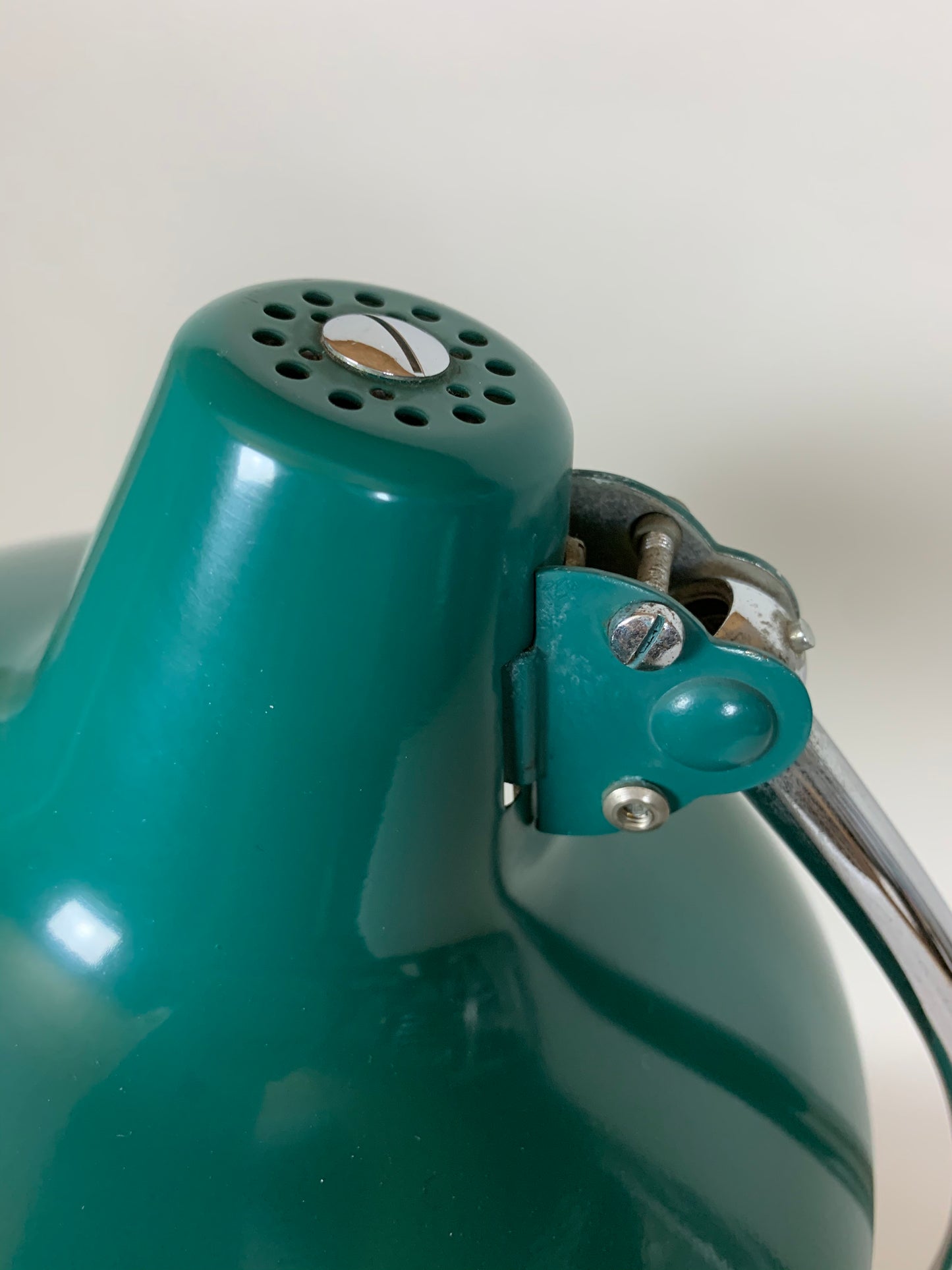 Kaiser Idell 6786 - Original grün