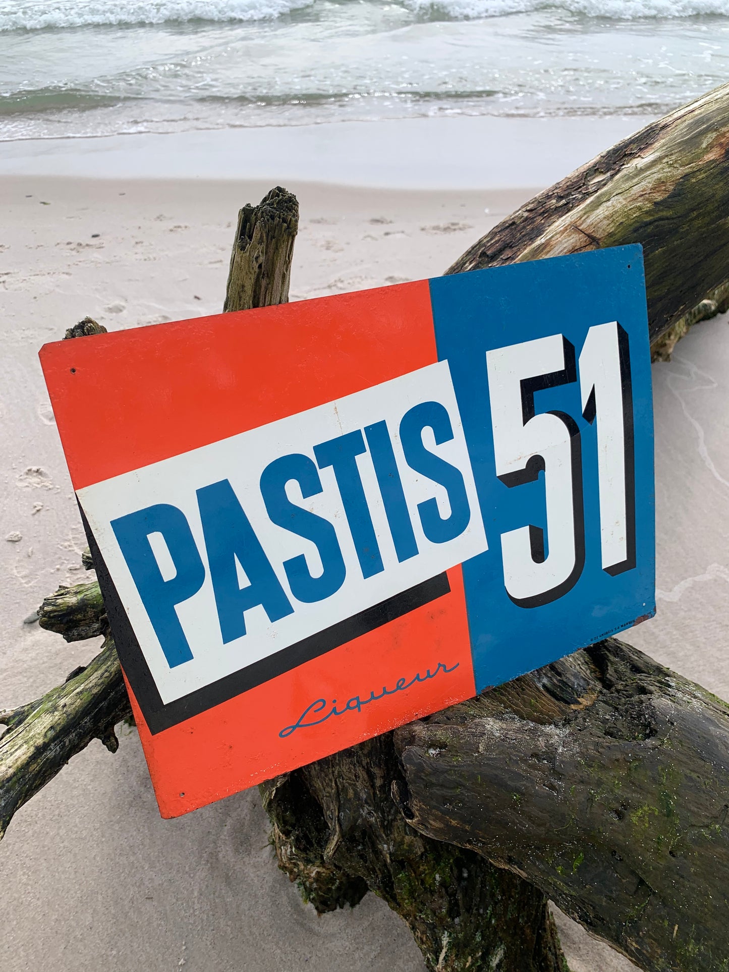 Pastis-Schild aus den 1960er Jahren