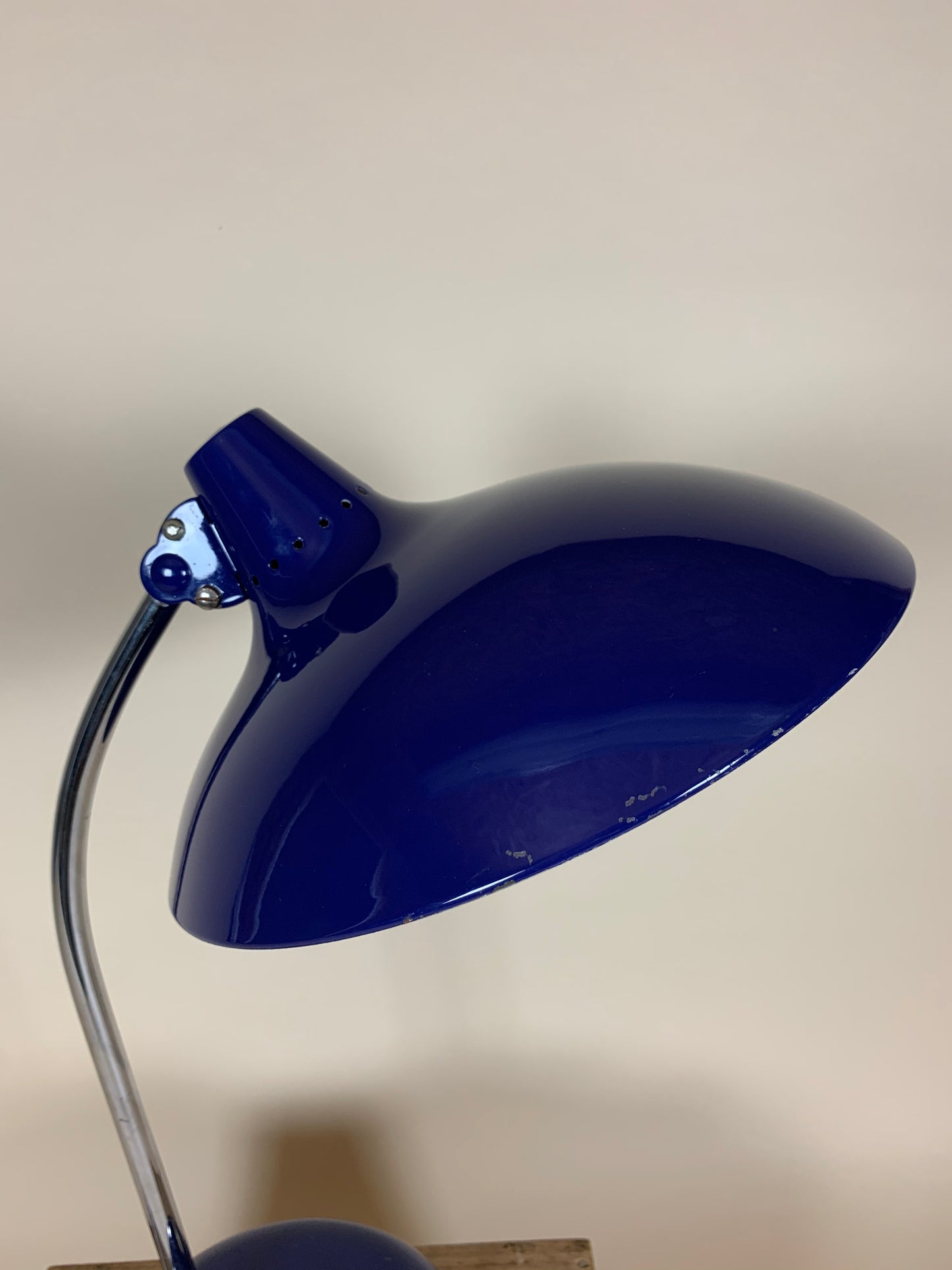 Kaiser Idell 6786 - Blau