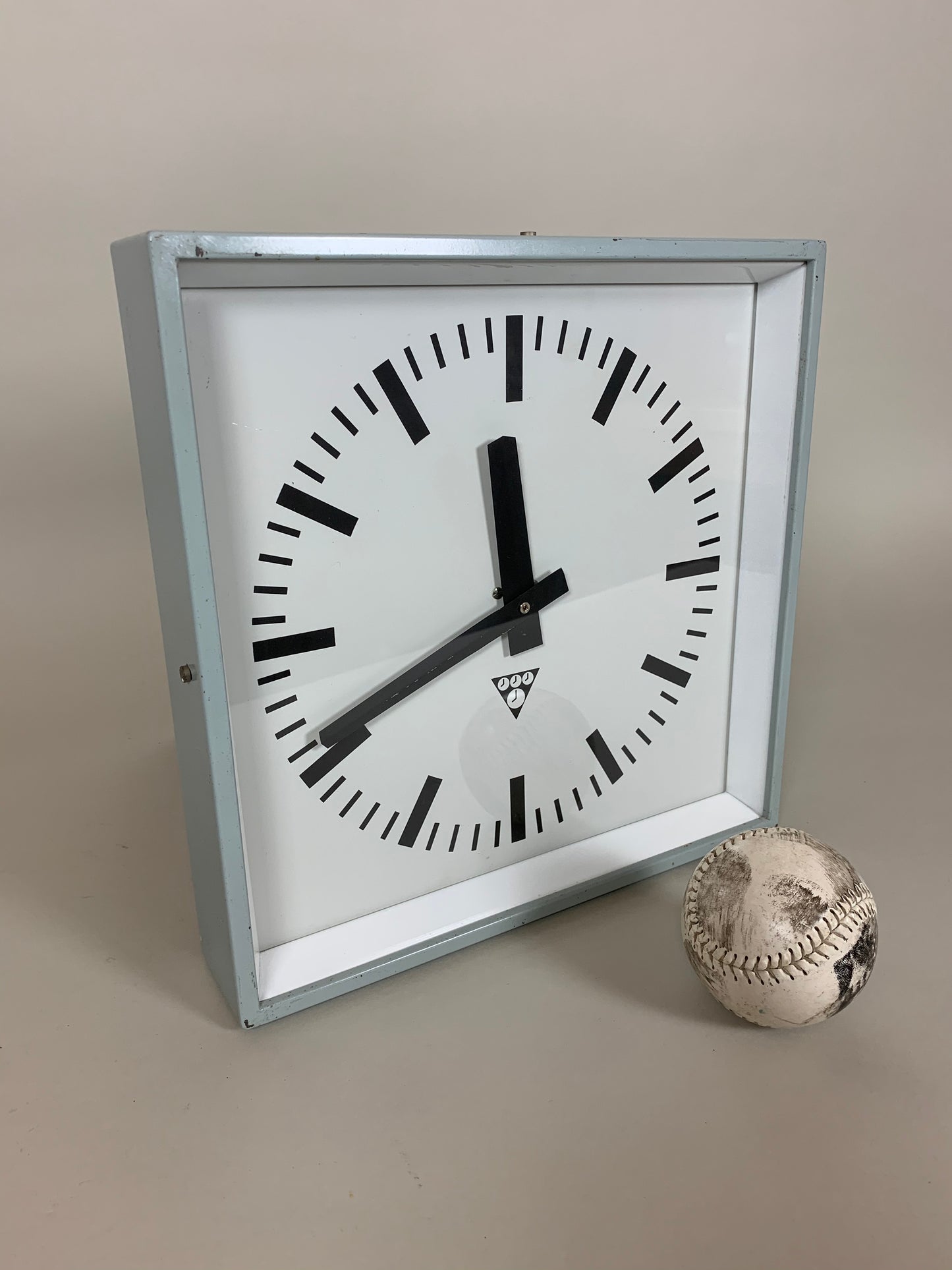 Industrielle Uhr