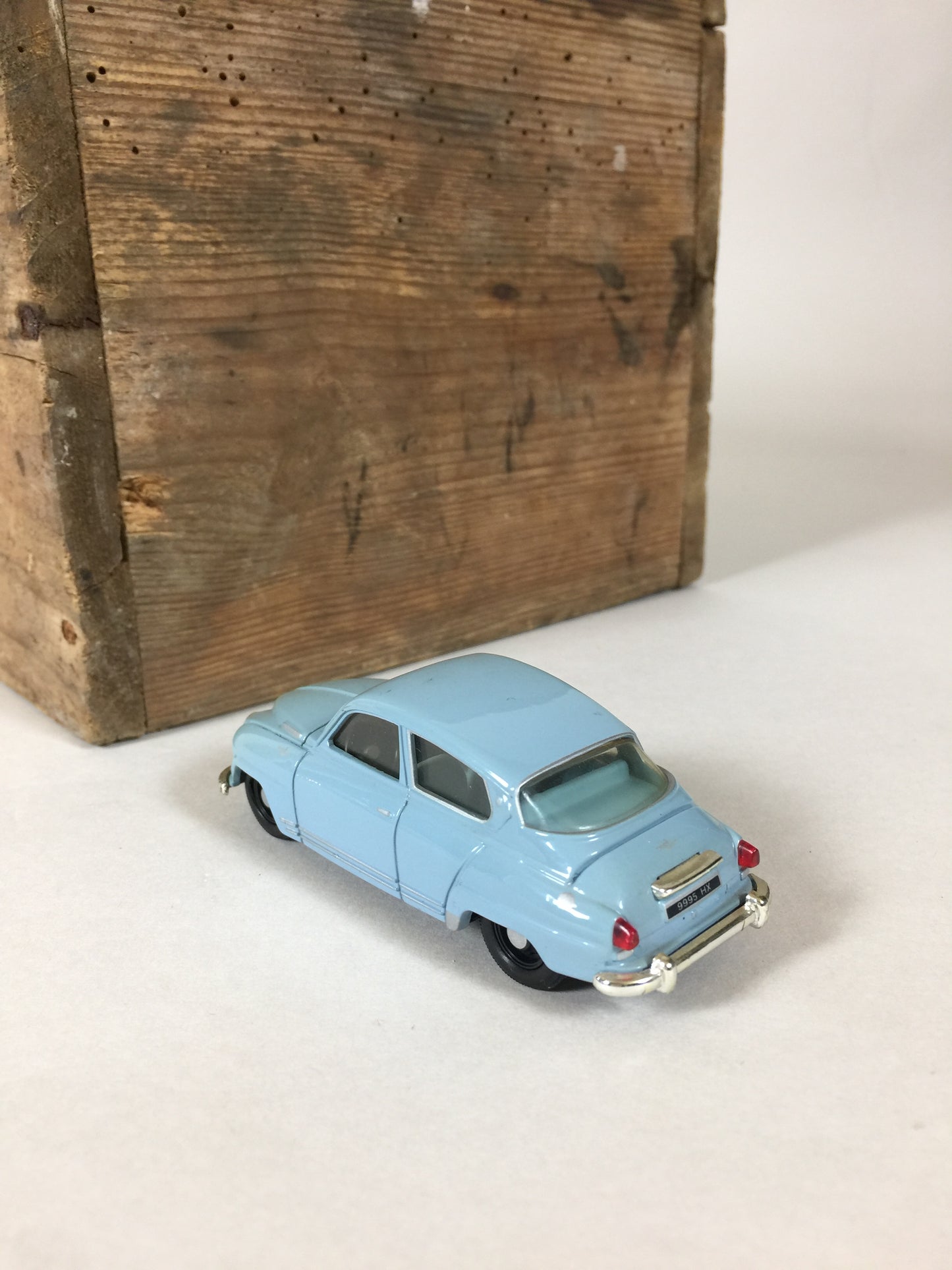 Schönes D7112 Saab 96 Modellauto