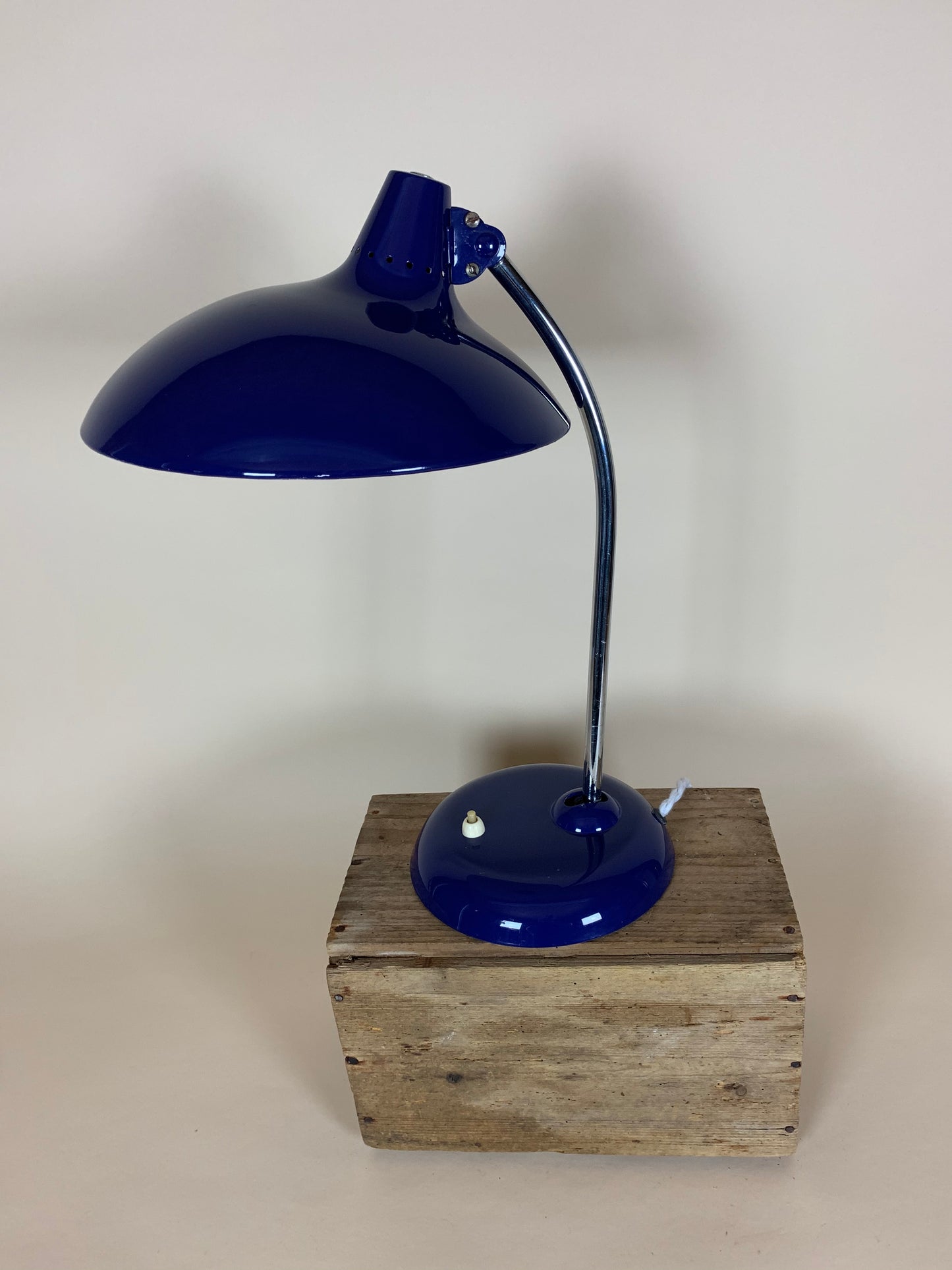Kaiser Idell 6786 - Blau