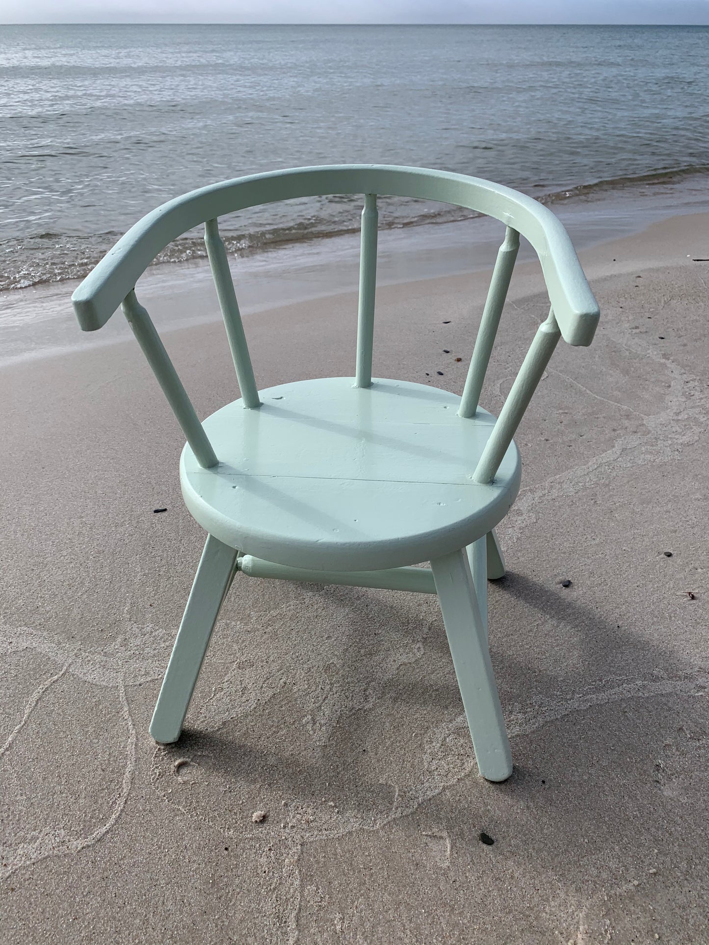 Kinderstuhl mit Stangen