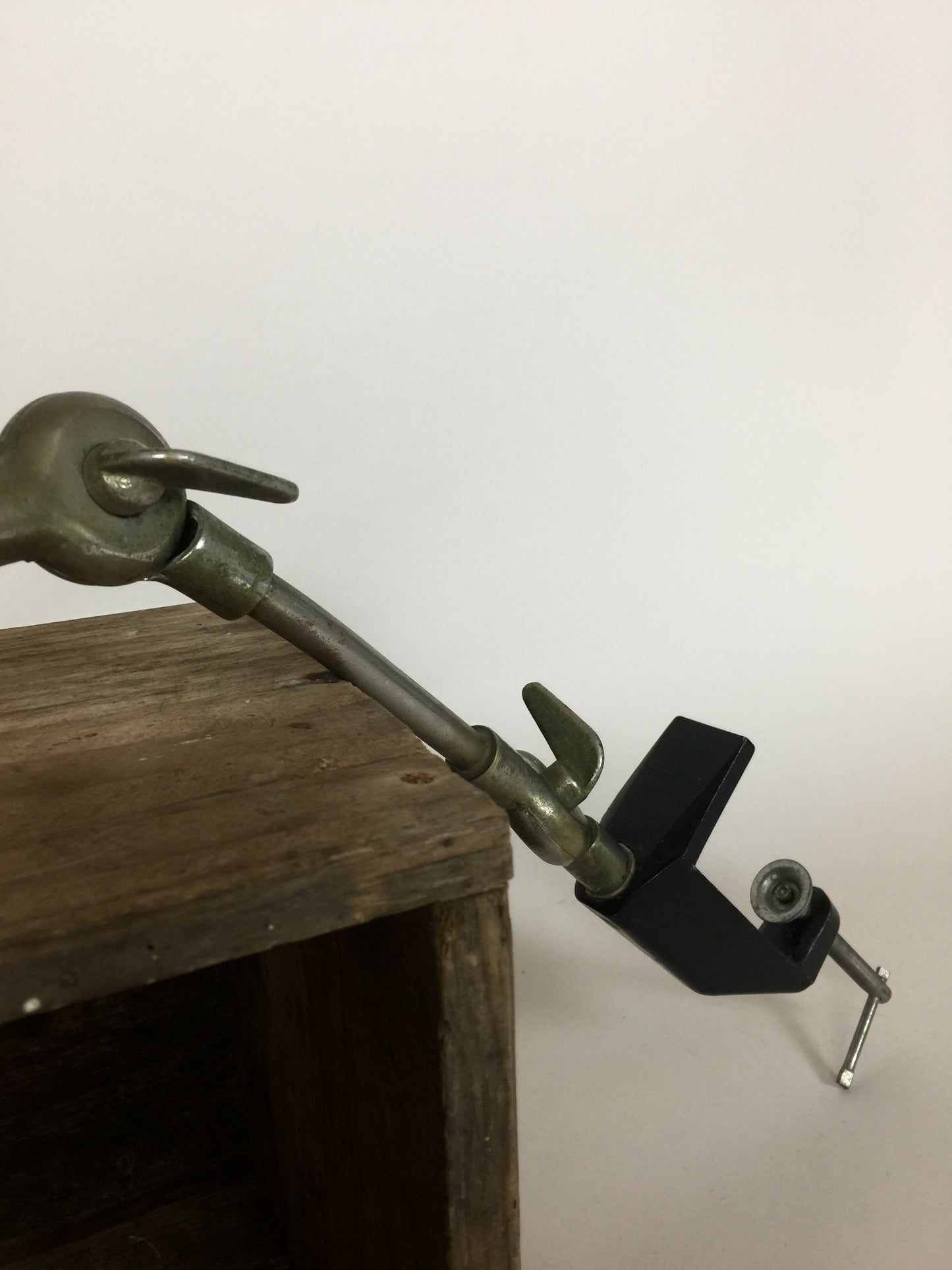 Schöne und charmante französische Schreibtischlampe