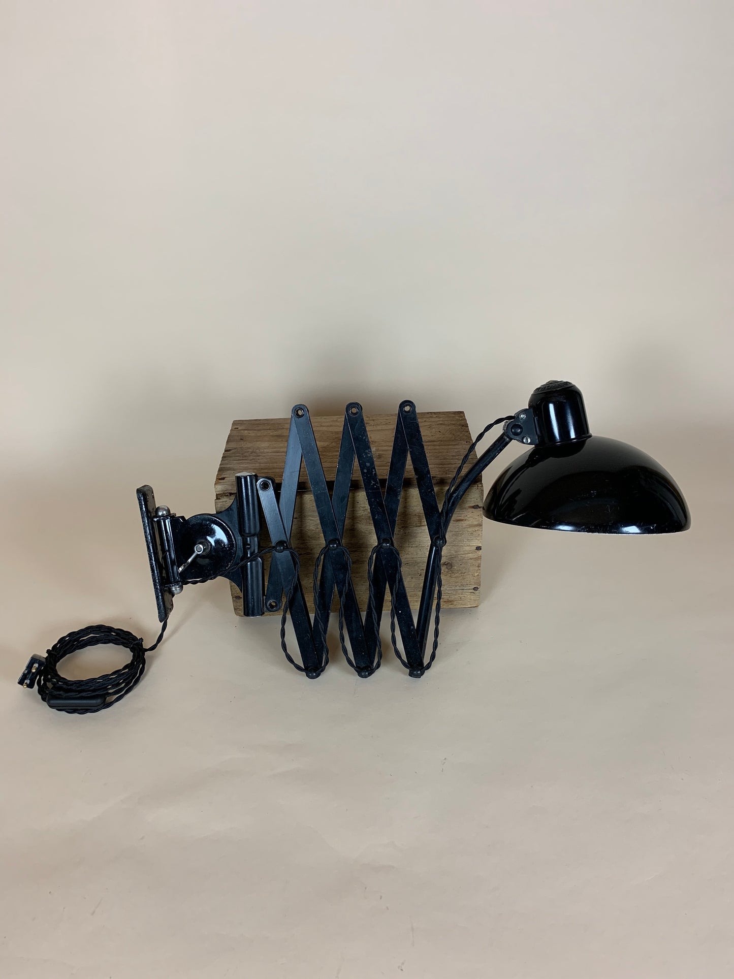 Kaiser Idell 6718 - Scherenlampe