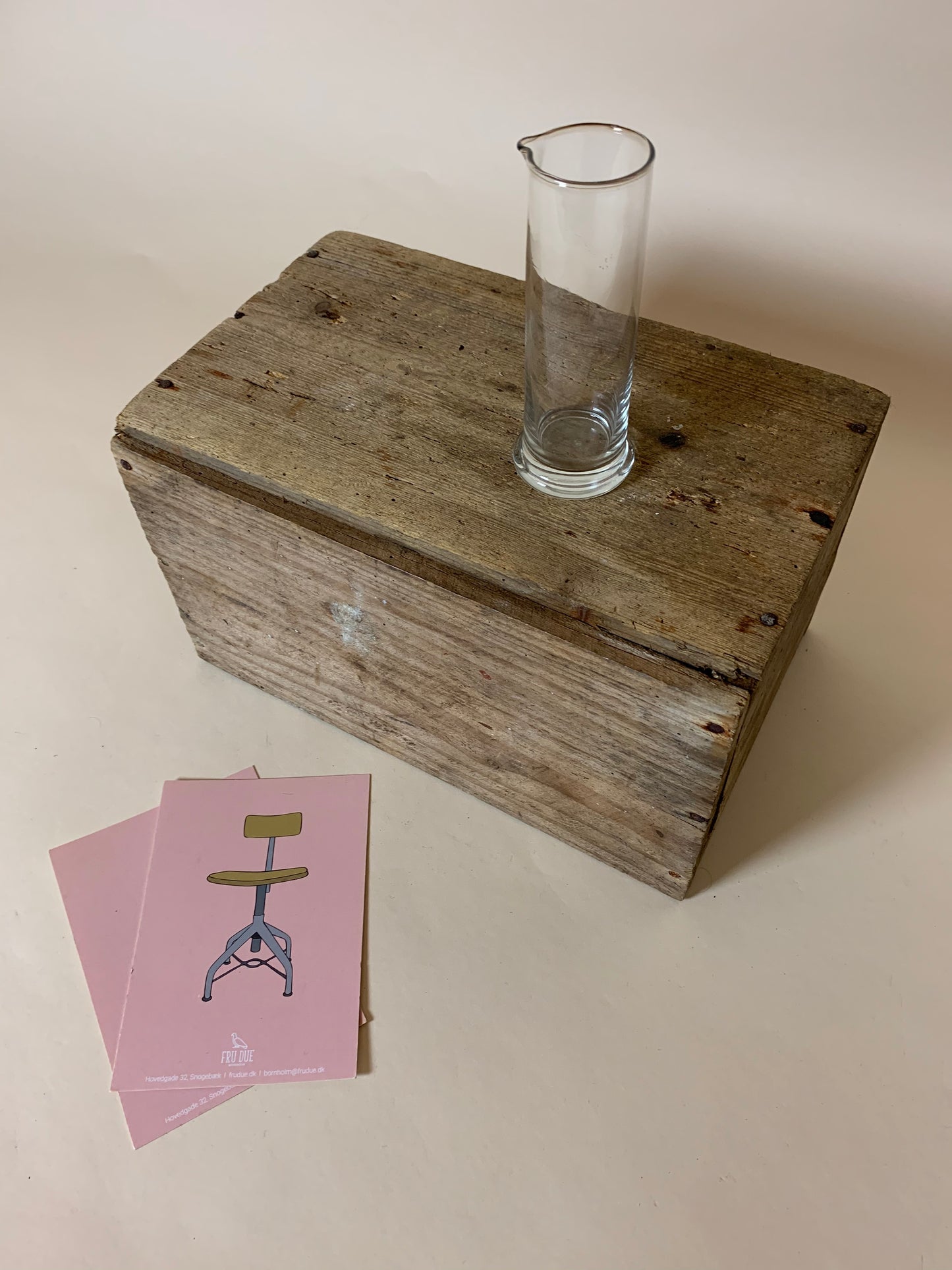 Laborglas mit rundem Fuß