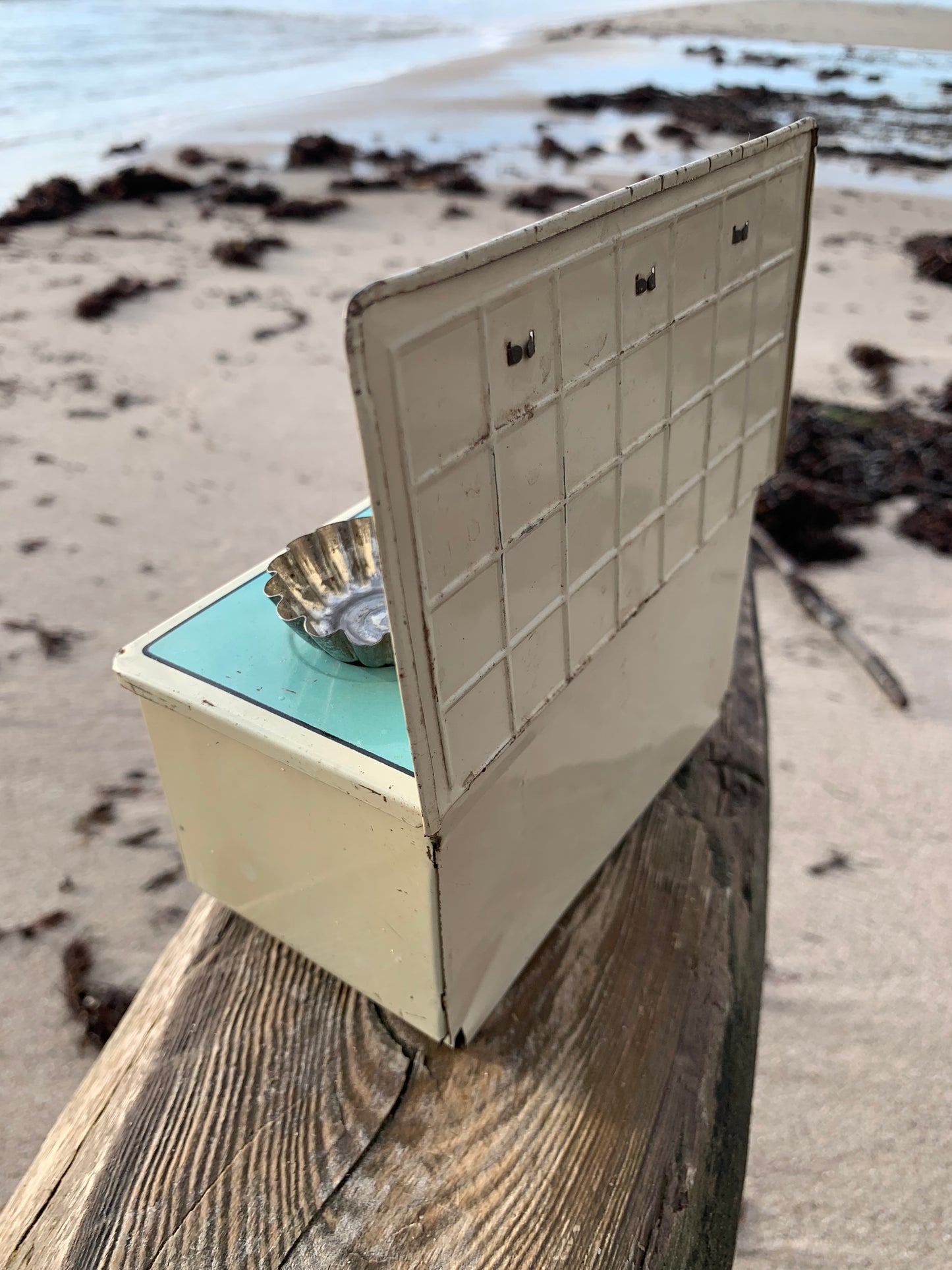 Spielzeugküche aus Blech