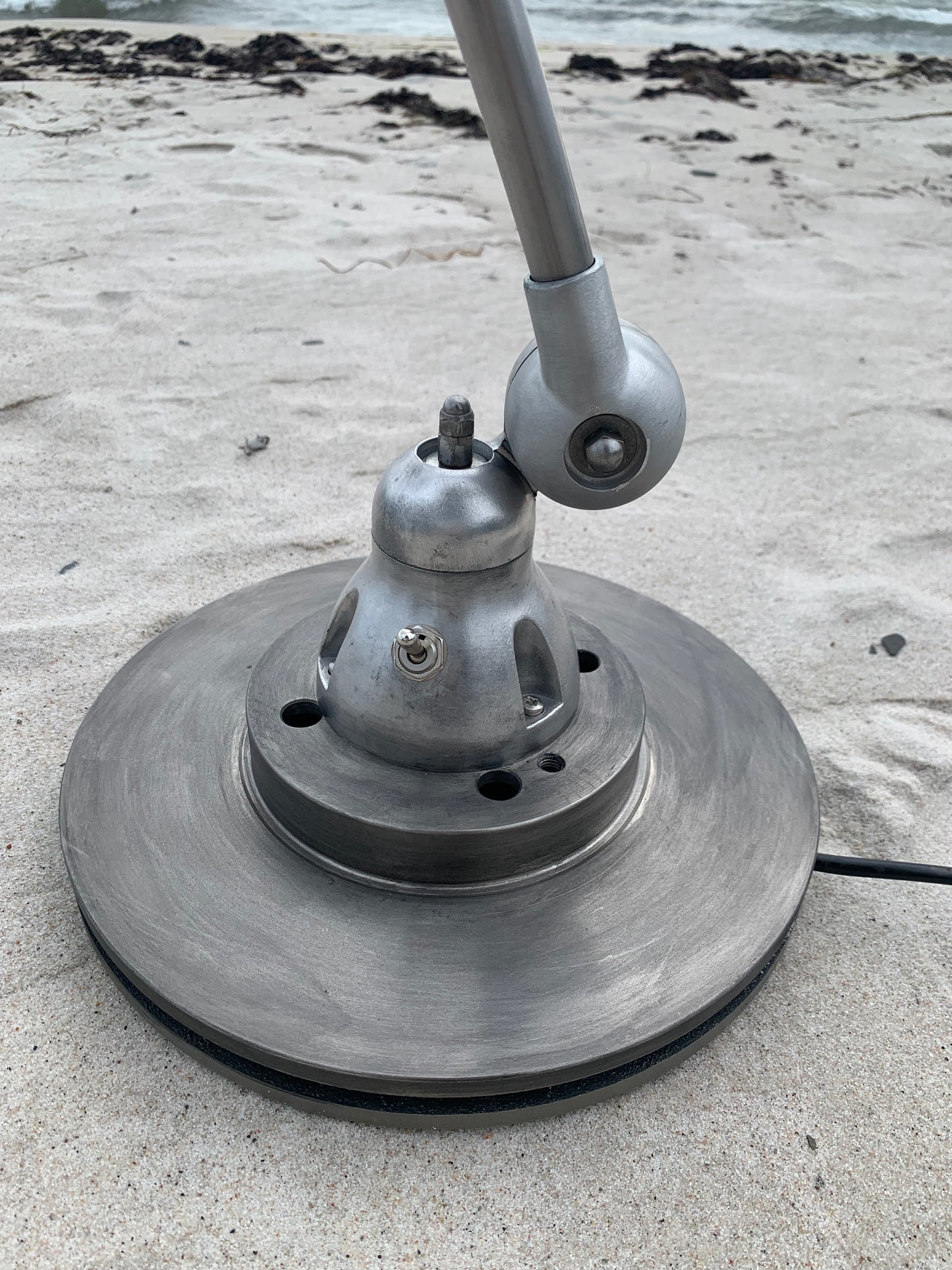 Jieldé Tischlampe mit gebogenem Arm