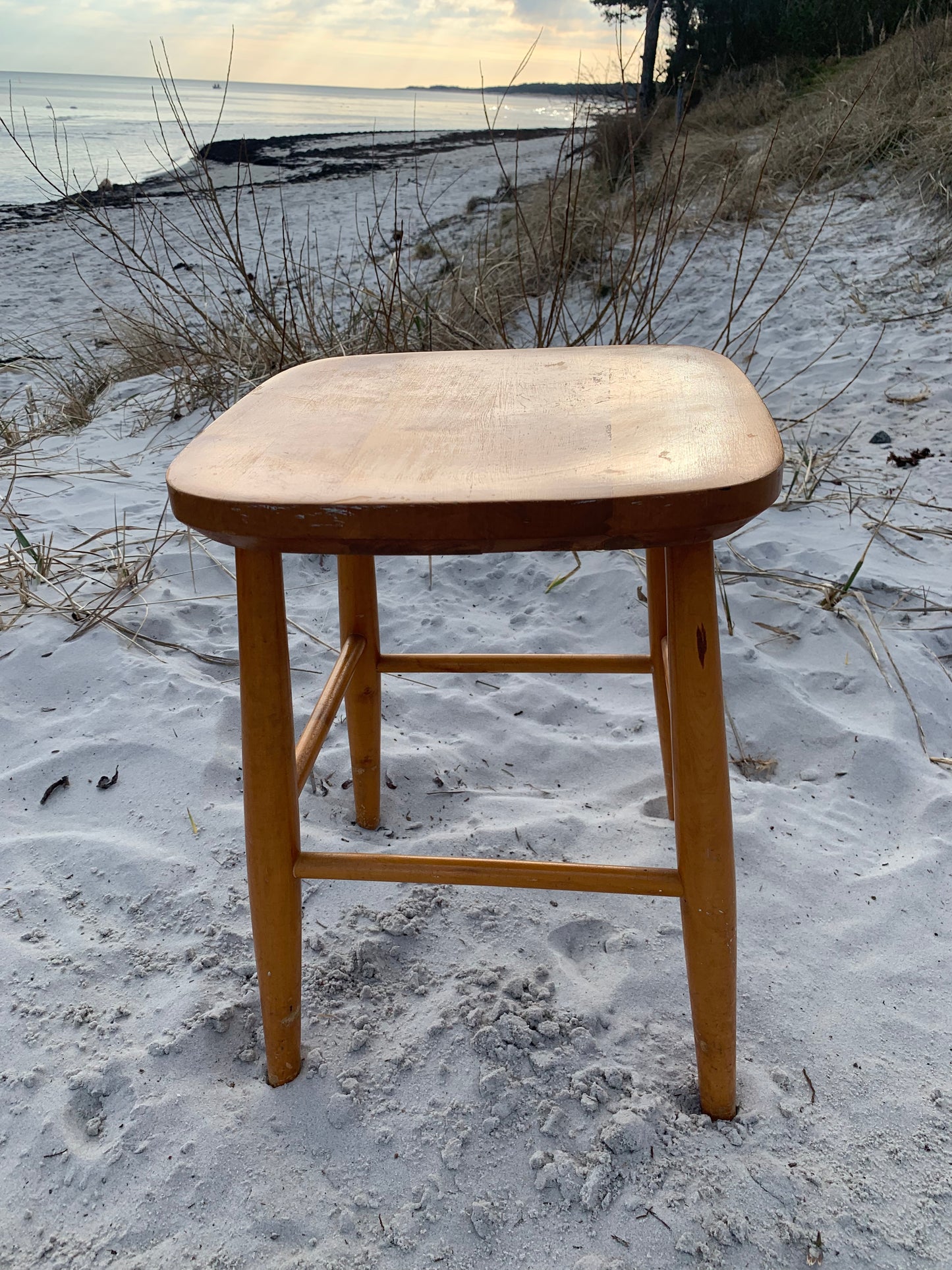 Der Hocker