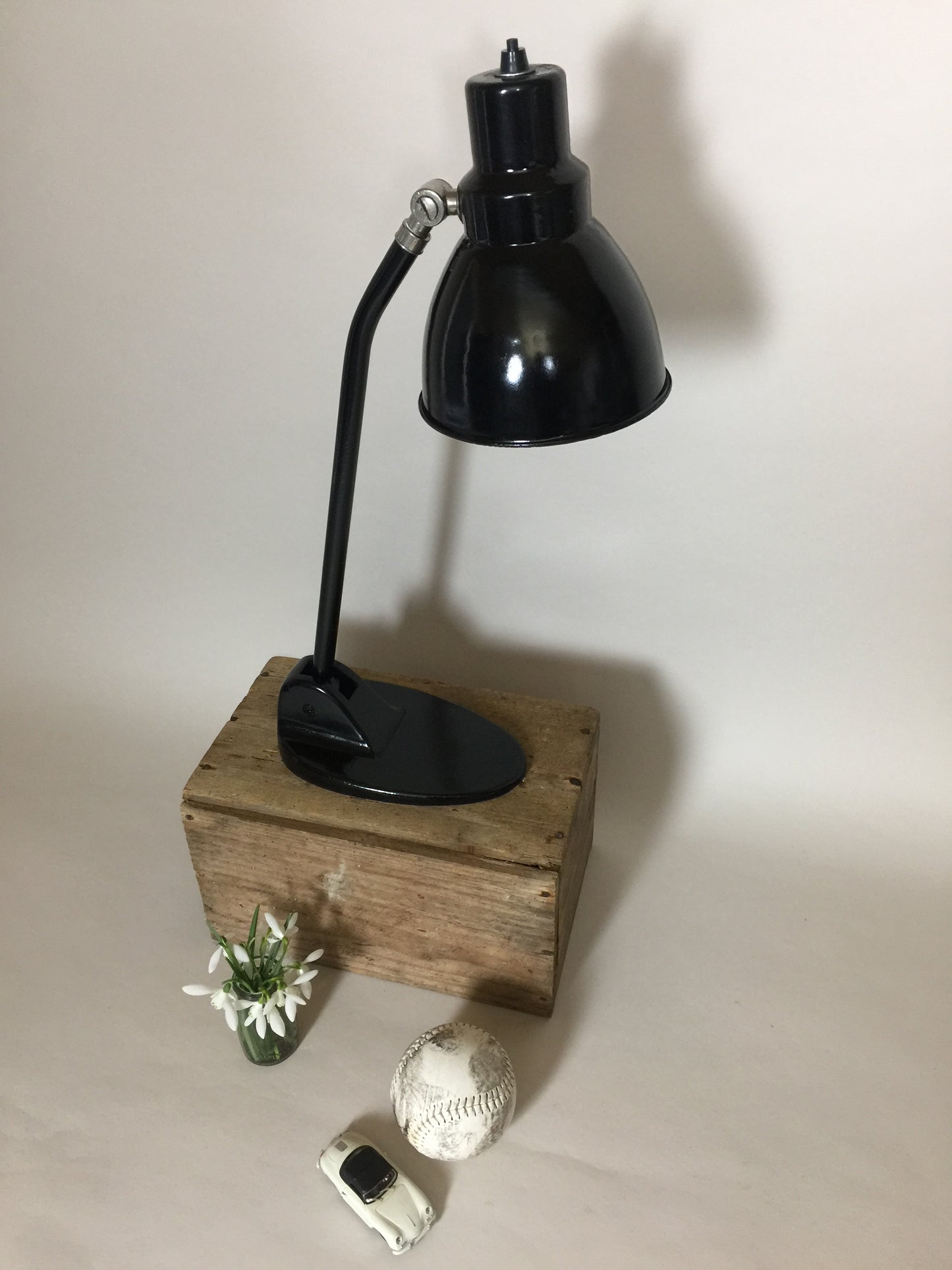 Schöne alte industrielle Vintage Jacobus-Lampe
