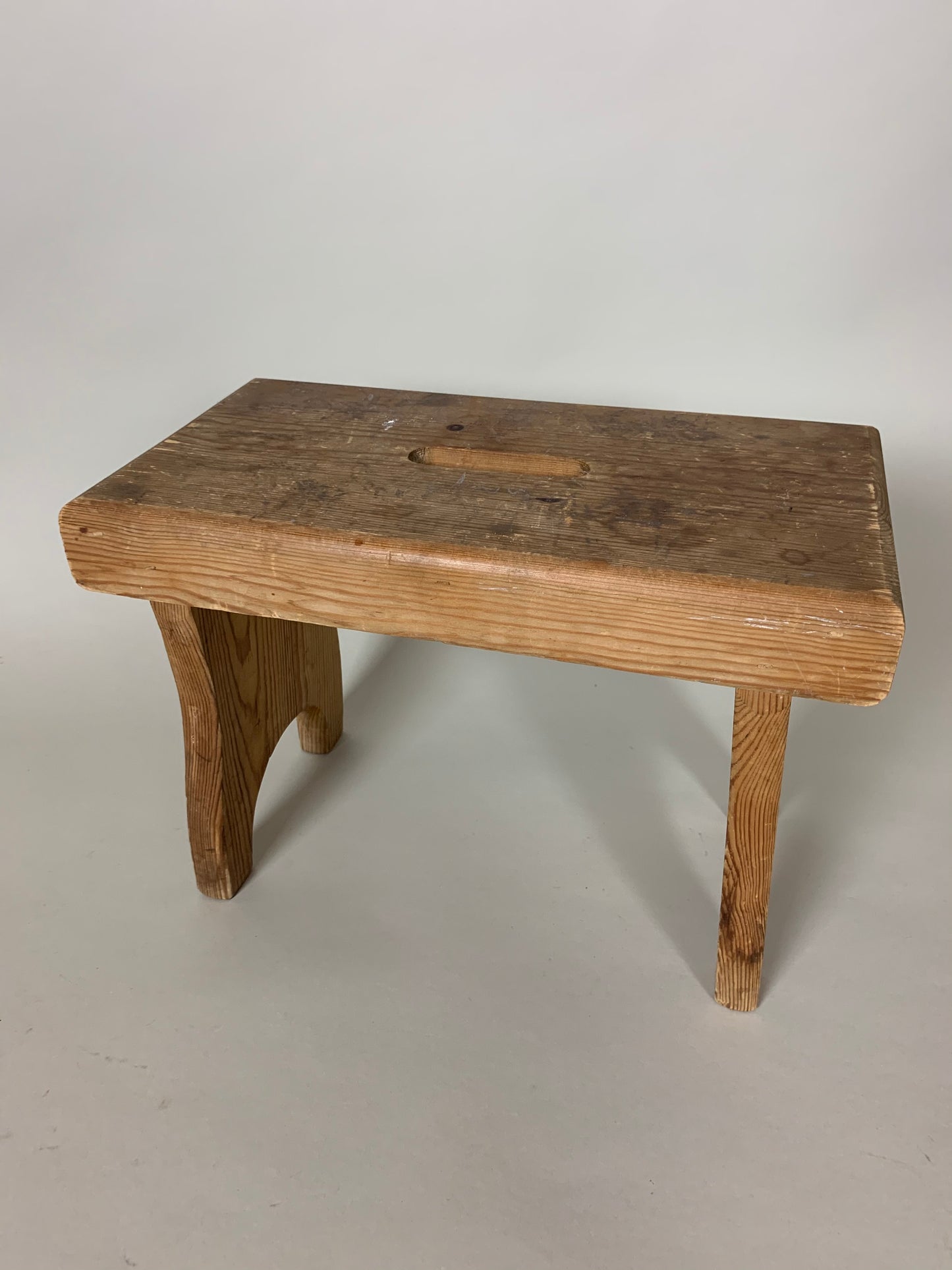 Hocker aus Holz