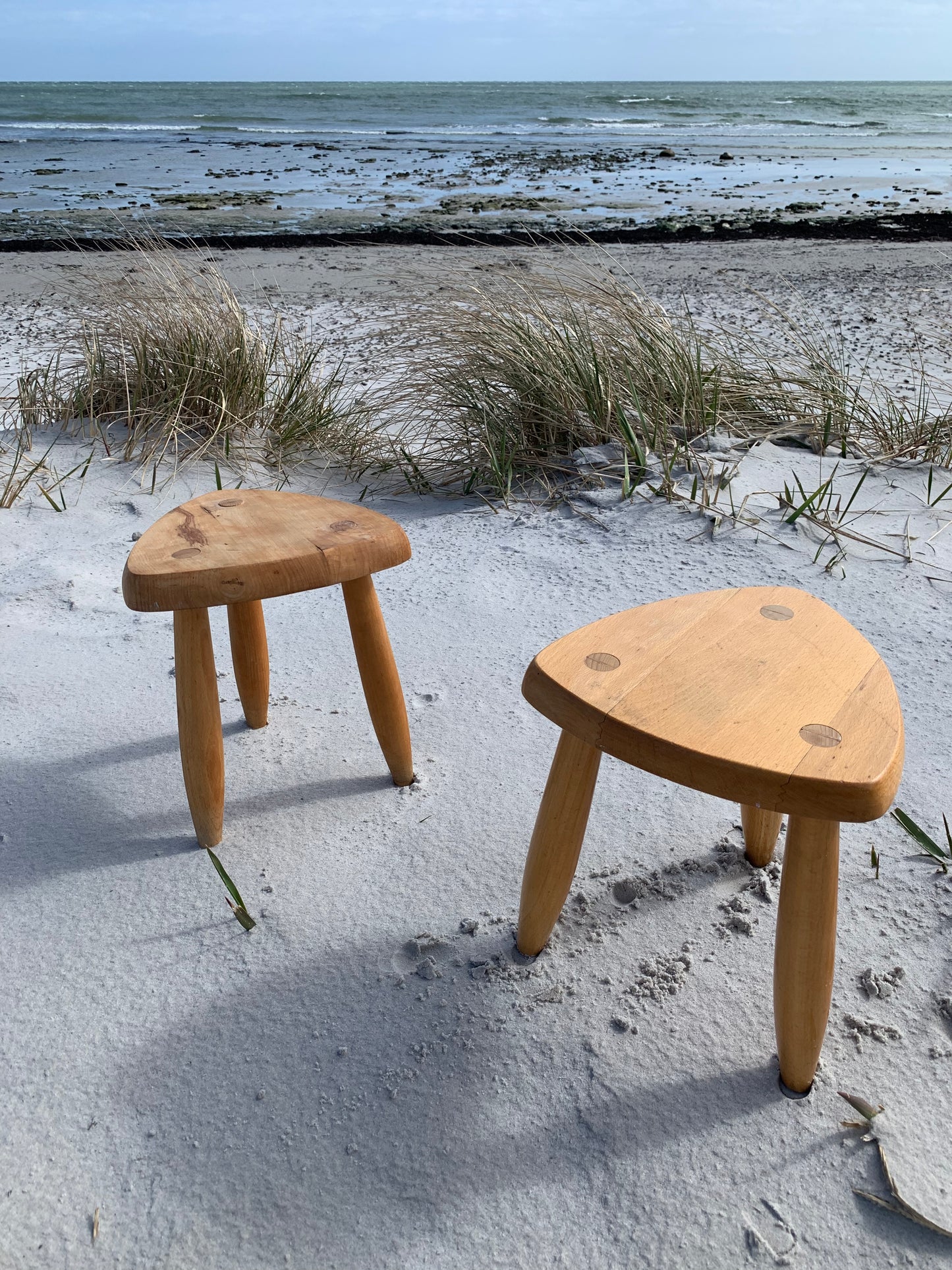 Kleiner Hocker aus Holz