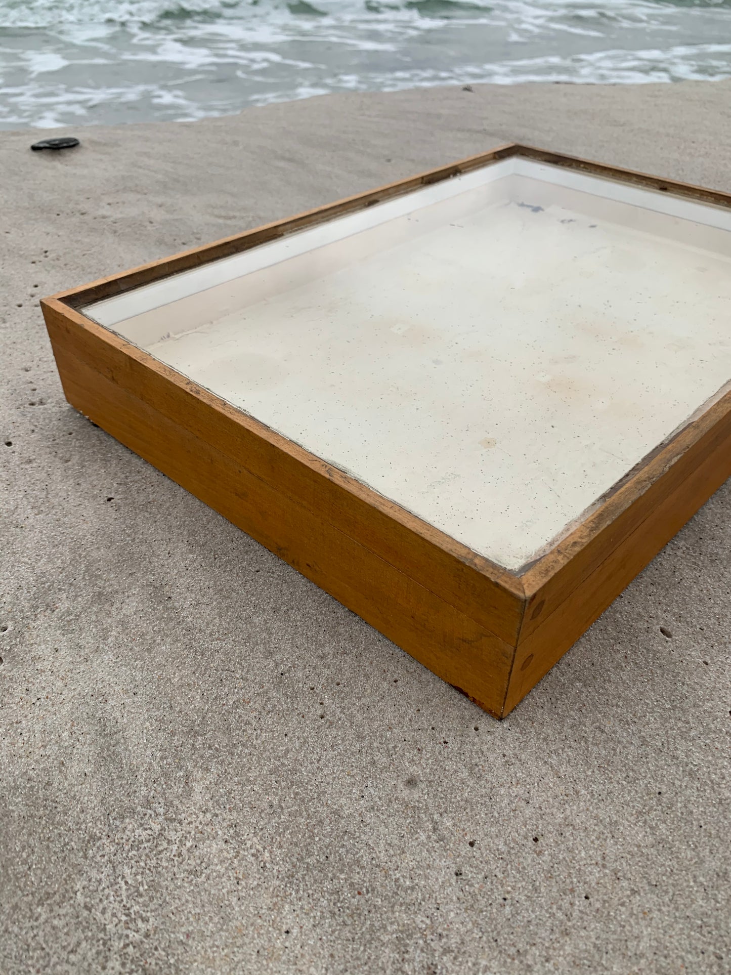 Vitrine aus Glas zum Ausstellen und Aufbewahren