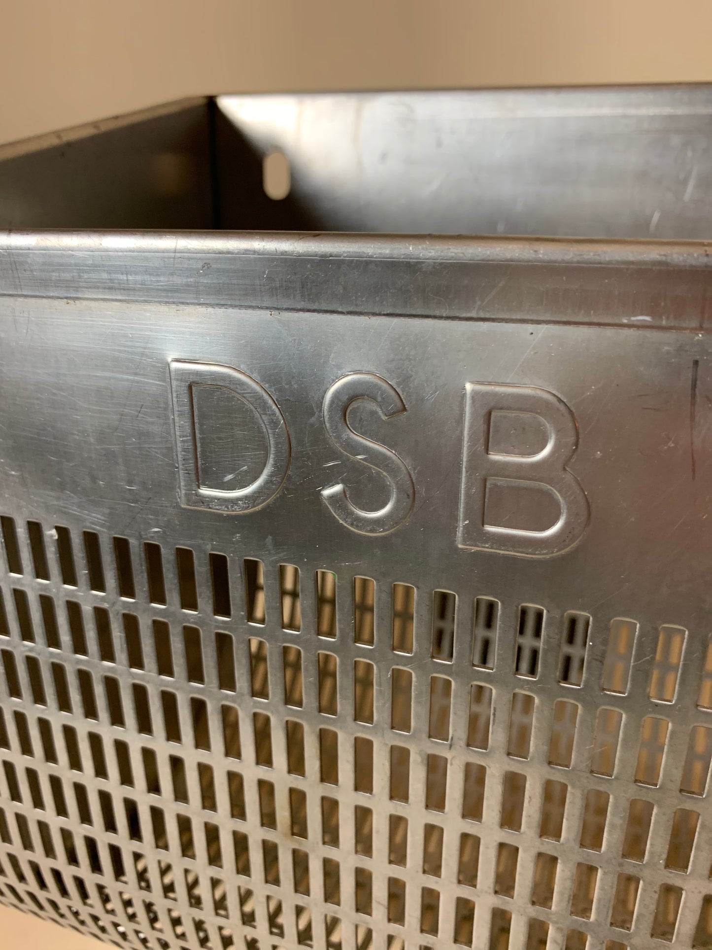Schöne DSB-Mülltonne