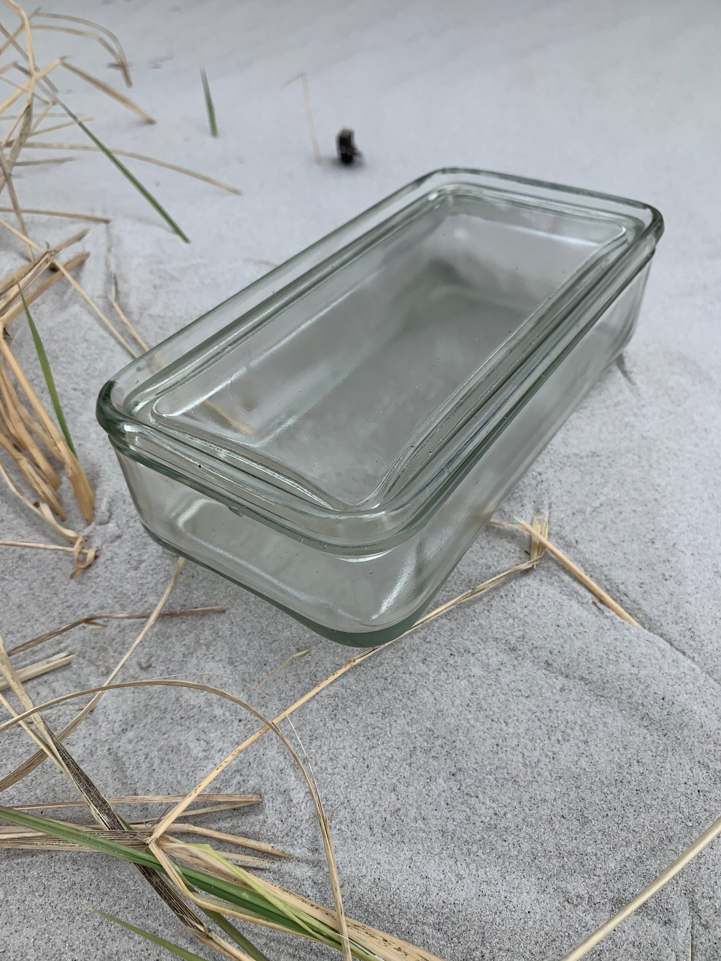 Glas mit Deckel