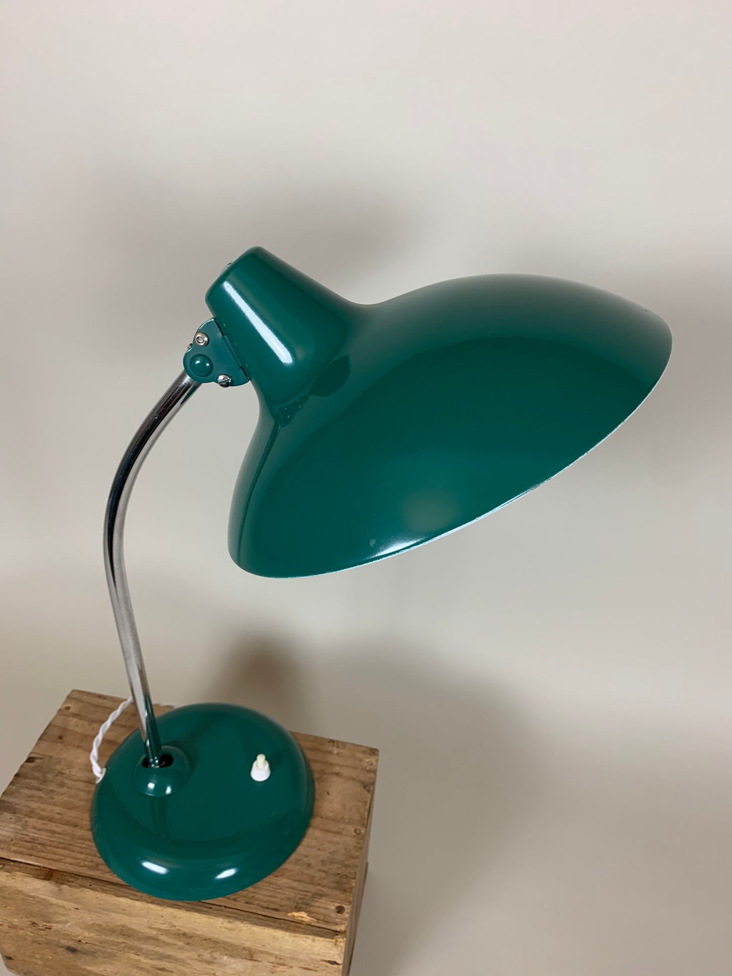 Kaiser Idell 6786 - Original grün