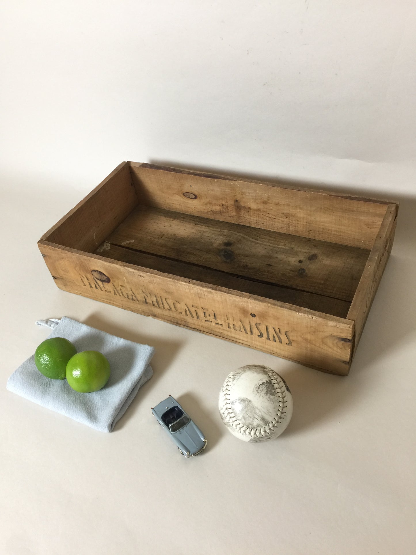 Schöne alte Holzkiste aus Malaga
