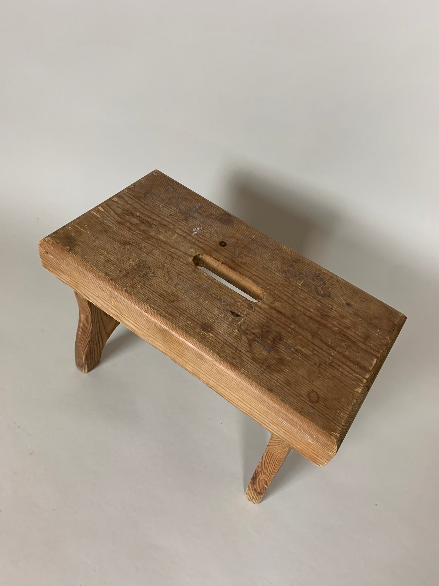 Hocker aus Holz