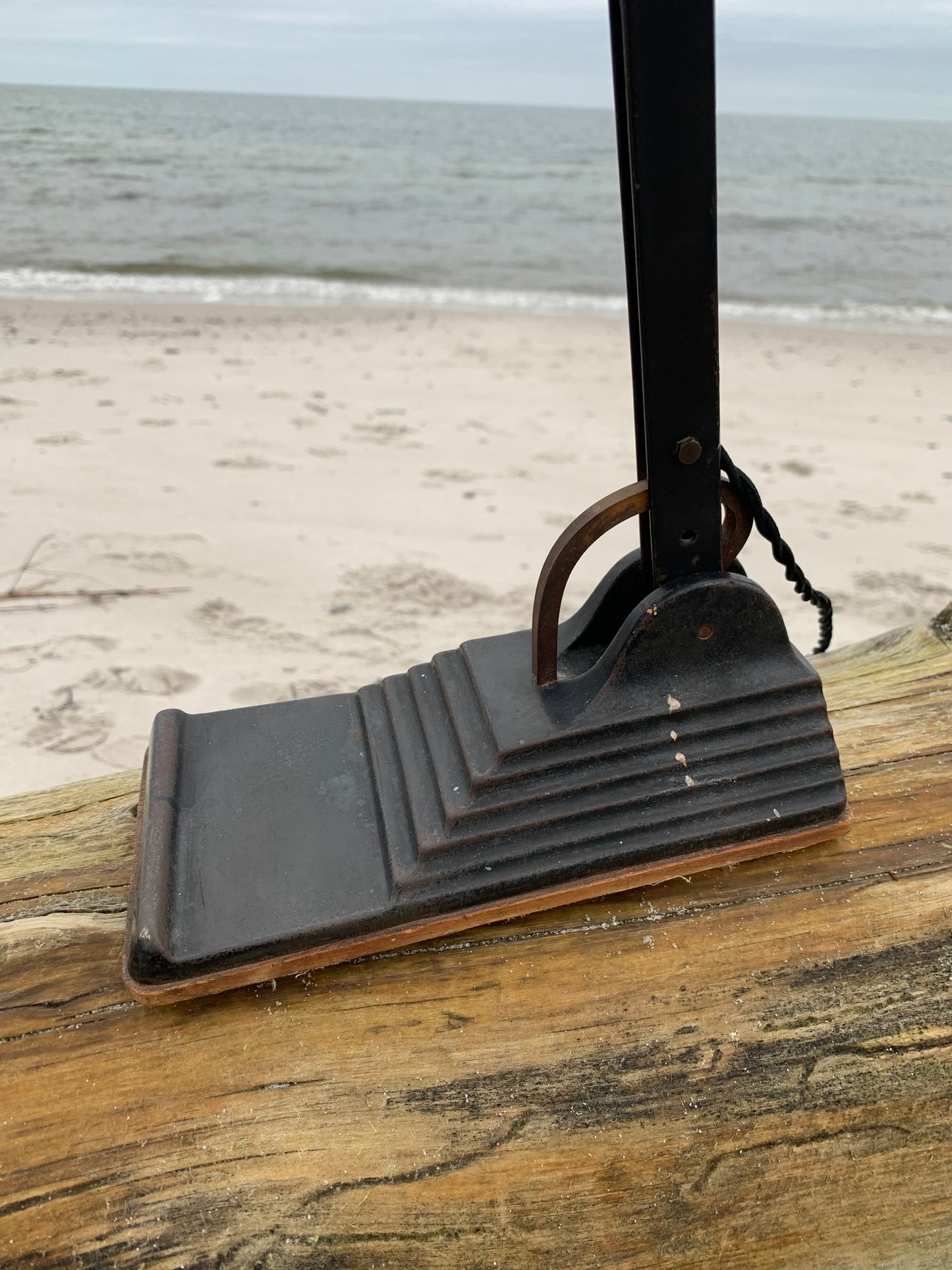 Notarlampe mit Emailschirm