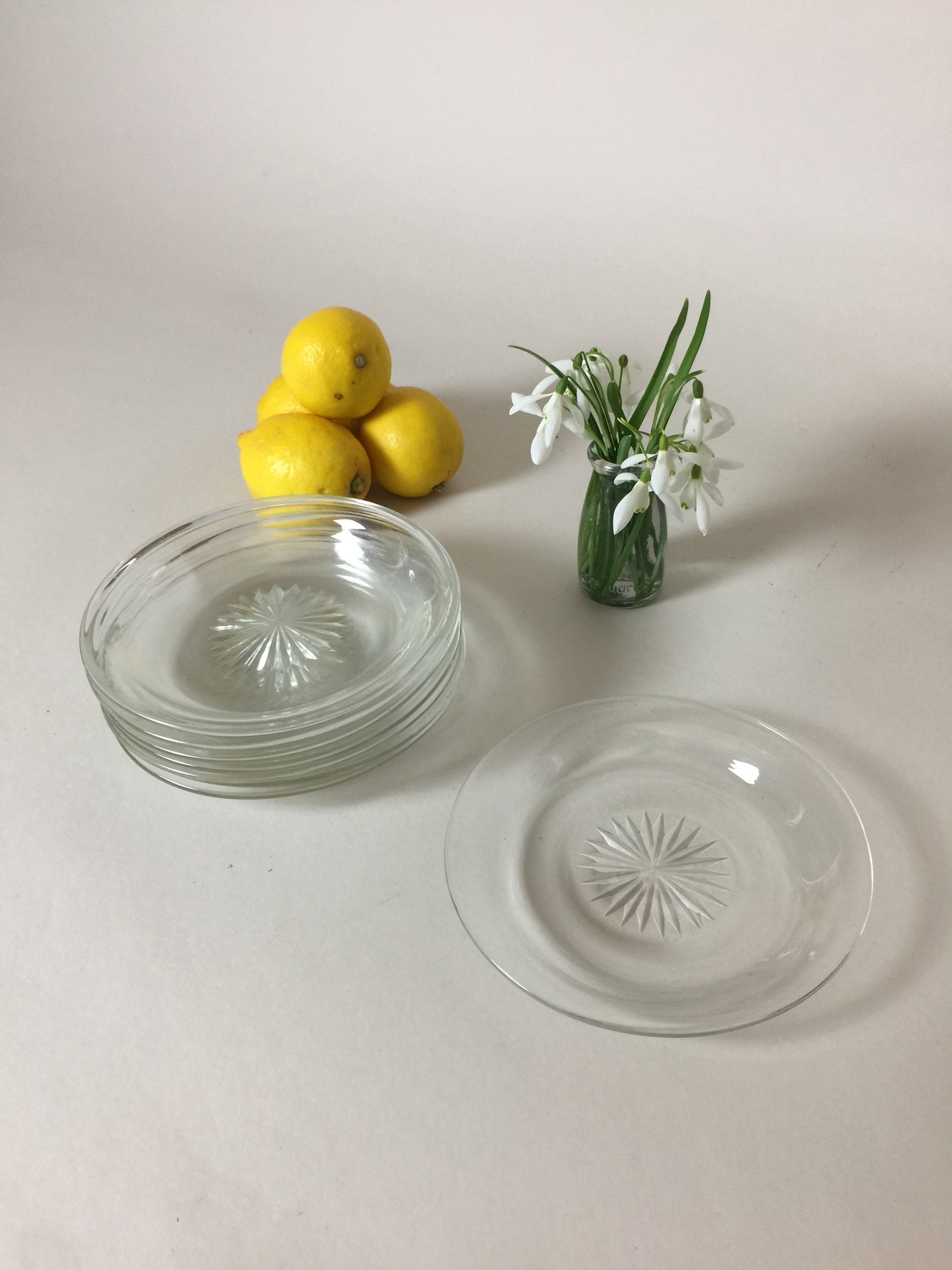 Schöne kleine Glasuntertassen (einzeln erhältlich)