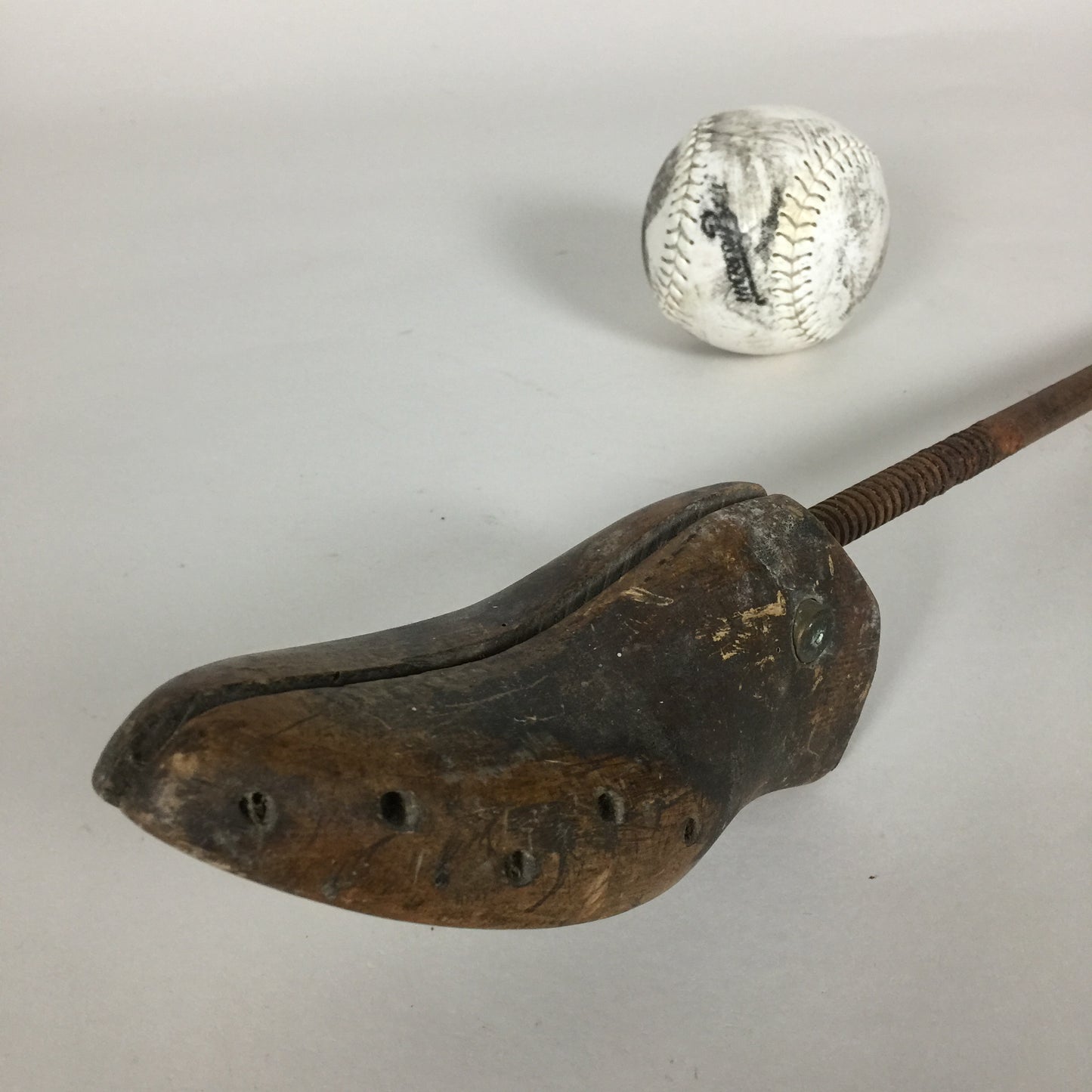 Dekorativer "Schustereffekt" mit schöner Patina