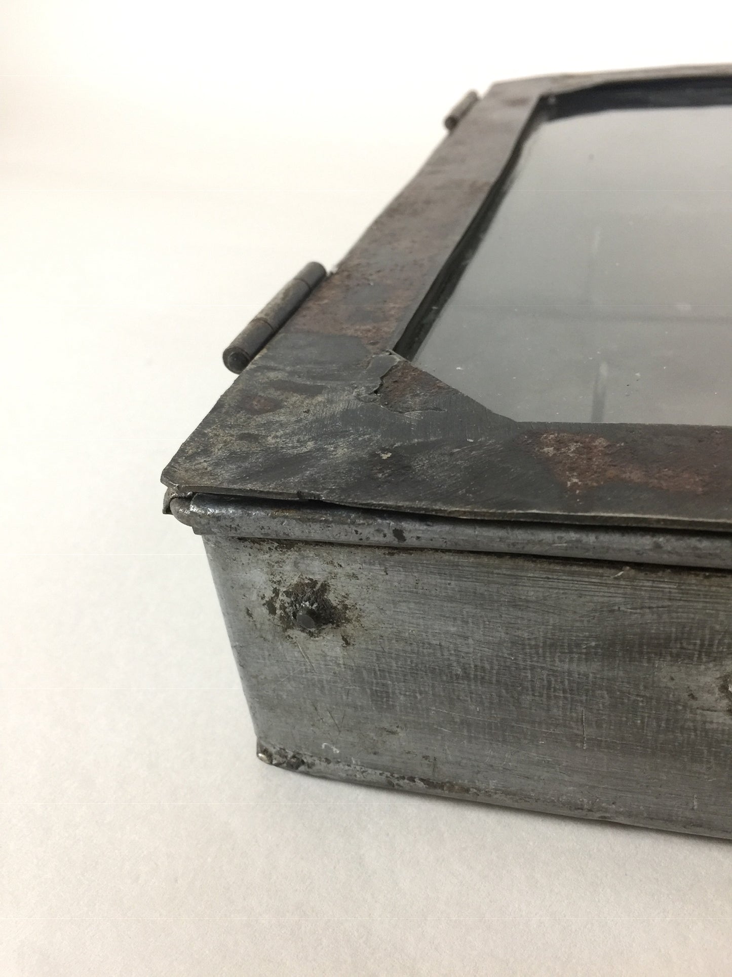 Schlüsselschrank in einer lustigen und rohen Version