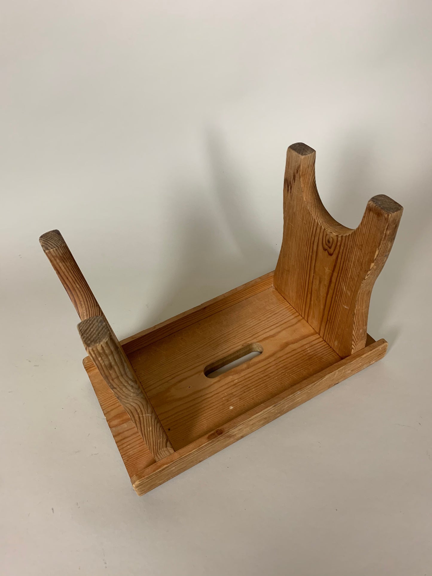 Hocker aus Holz
