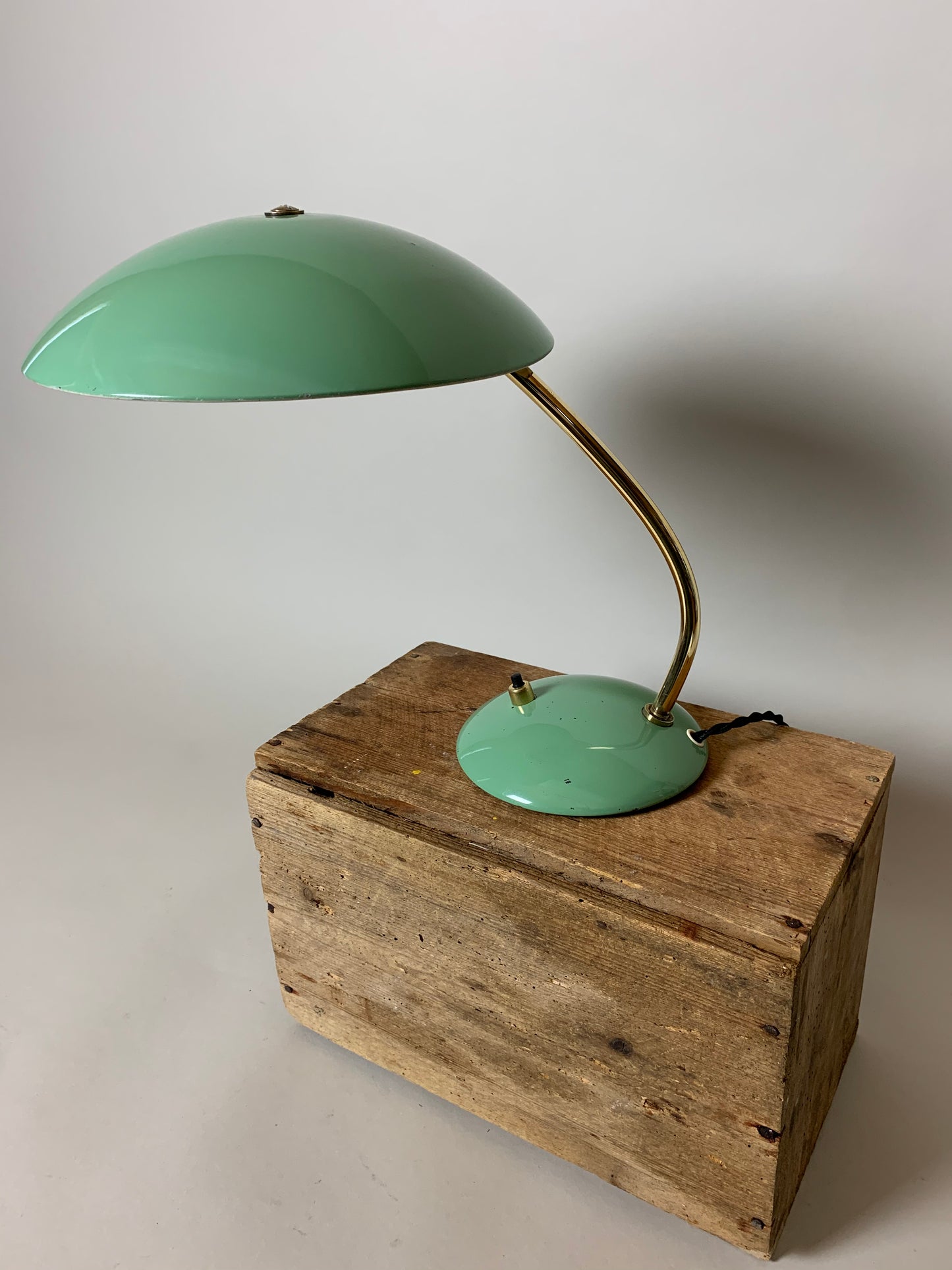 Kaiser Idell 6781 - Mintgrün