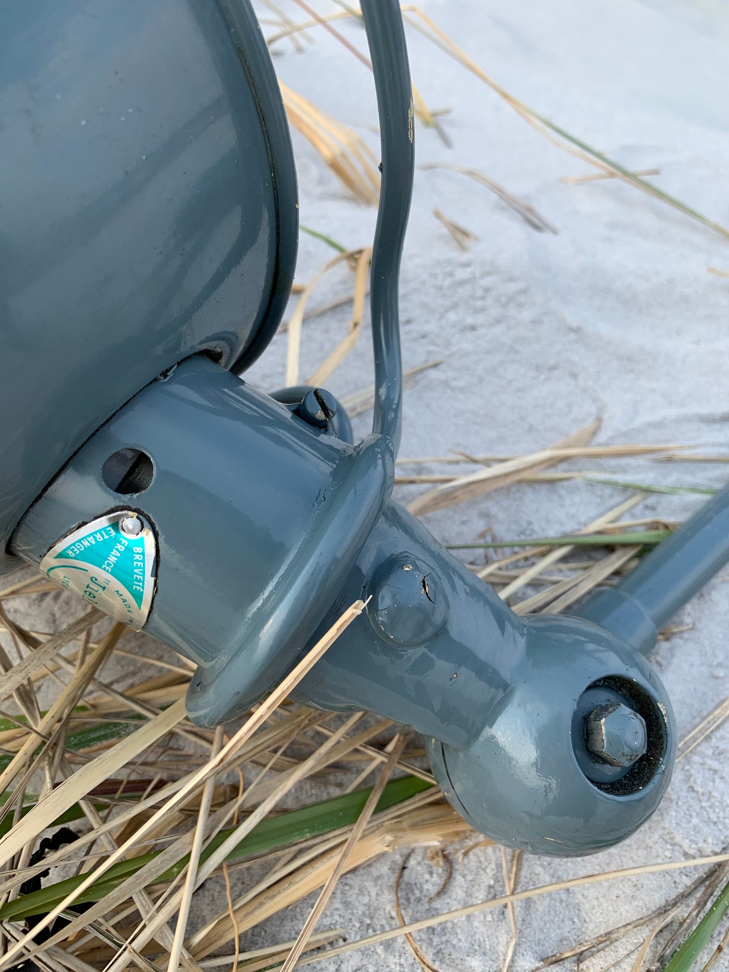 Jieldé Wandleuchte in Grau mit viel Patina