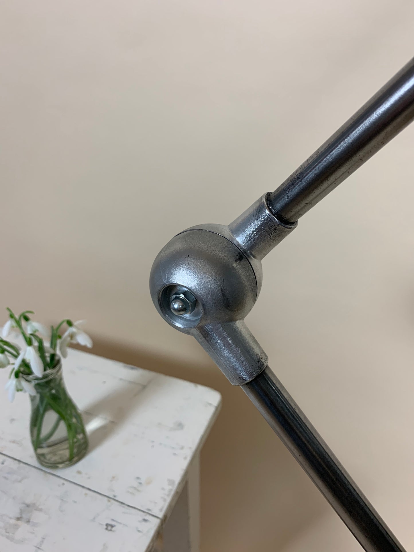 Schöne Jieldé Stehlampe mit 4 Armen