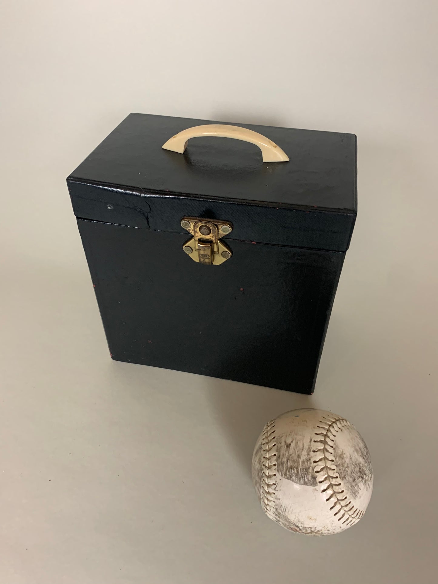Plattenkoffer für Singles (Disco-Box)