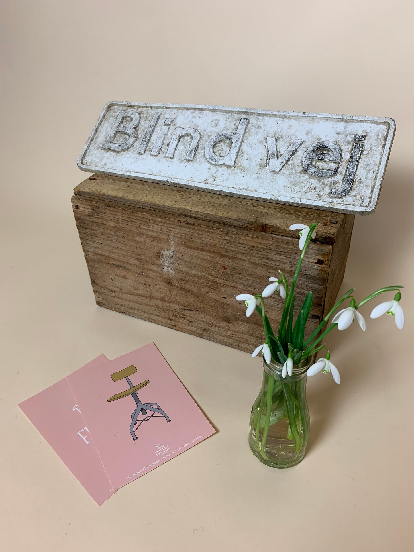Charmantes Schild - Blinde Straße
