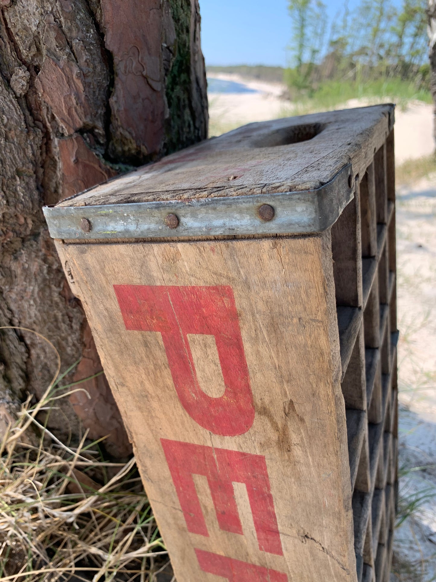 Pepsi-Holzkiste mit Fach