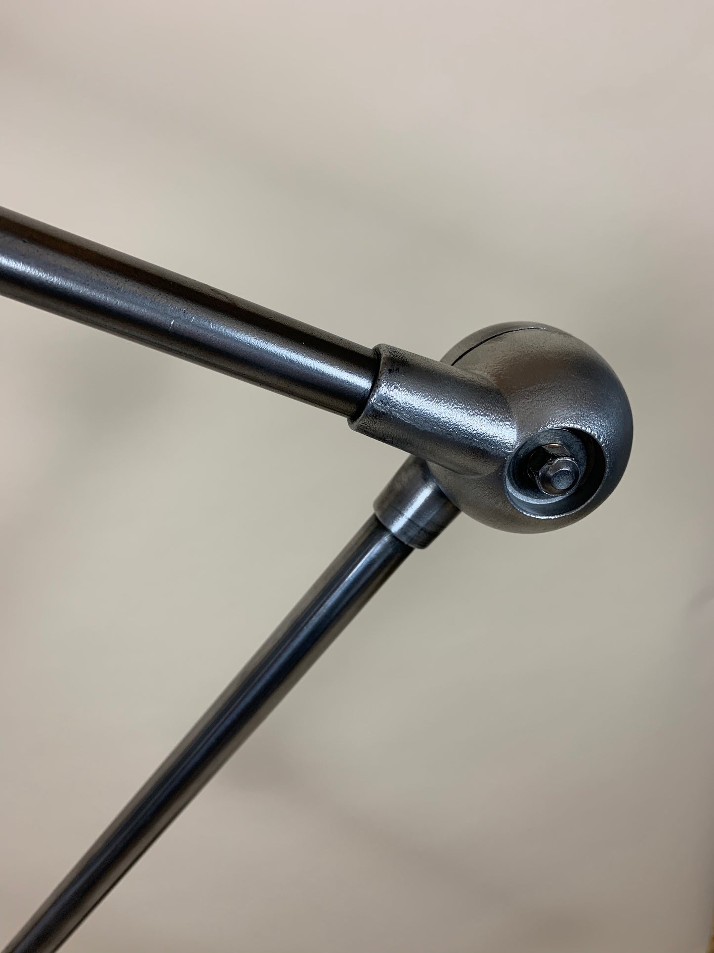Schöne Jieldé Stehlampe mit 5 Armen