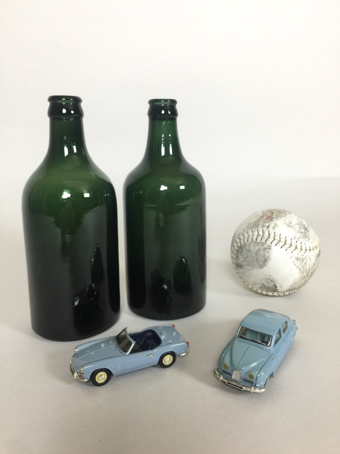 Schöne und grüne Flasche (Preis gilt pro Stück)