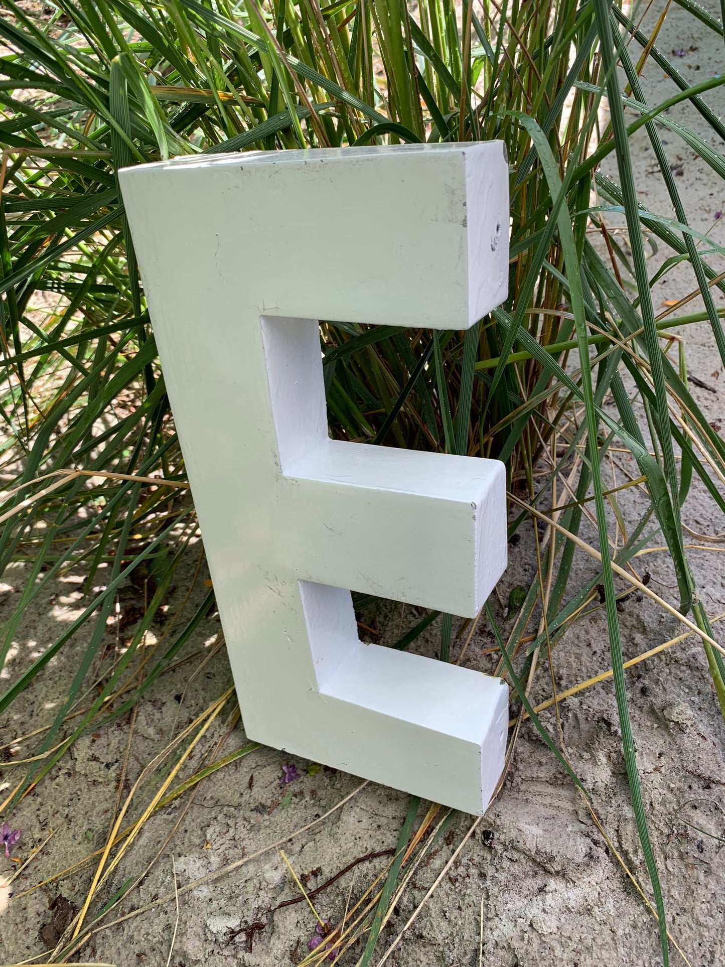 Buchstabe E