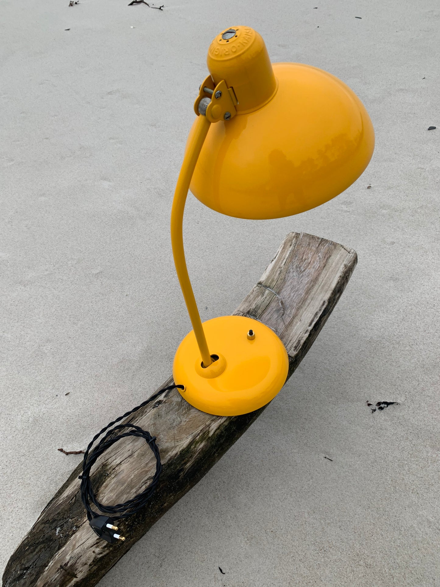 Kaiser Idell 6556 - Gelb