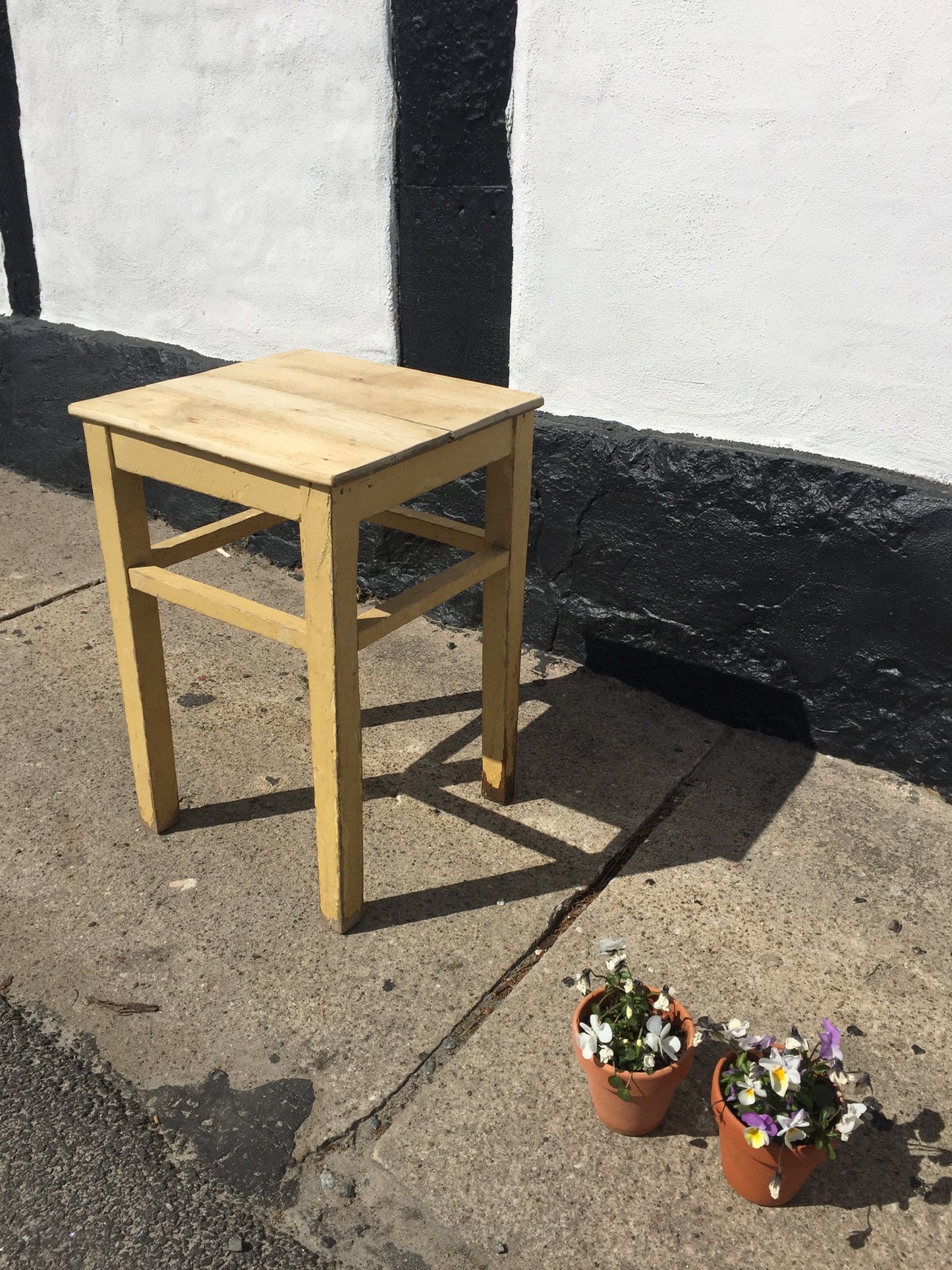 Der Hocker