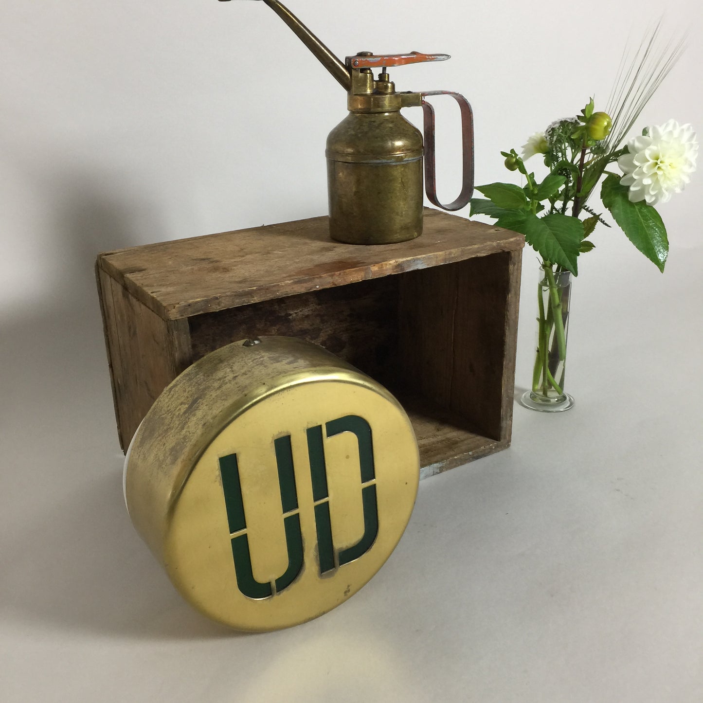 Leuchtschild aus Messing (Lampe)